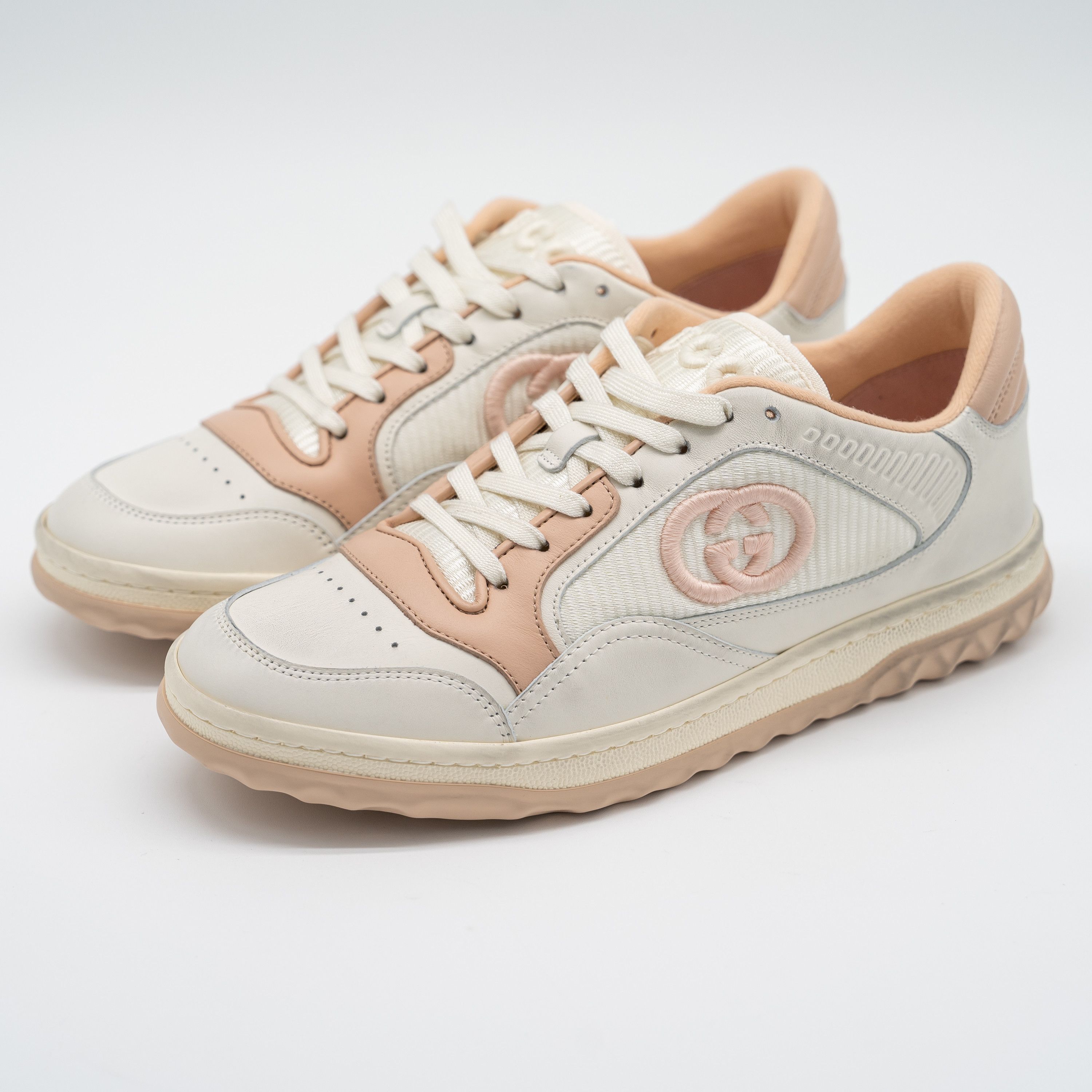 Gucci Gucci MAC80 White Pink GG Distressed Sneakers Size US 8.5 / IT 38.5 - 1 Thumbnail