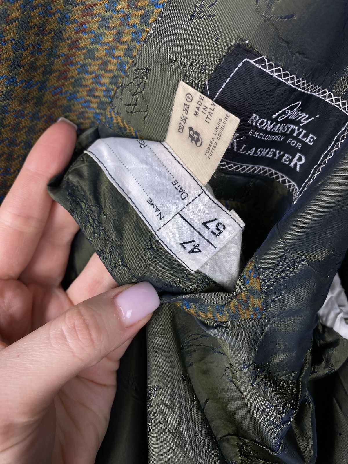 Brioni × Vintage Brioni vintage men’s wool blazer jacket size 47 / 57 Size 48R - 22 Thumbnail