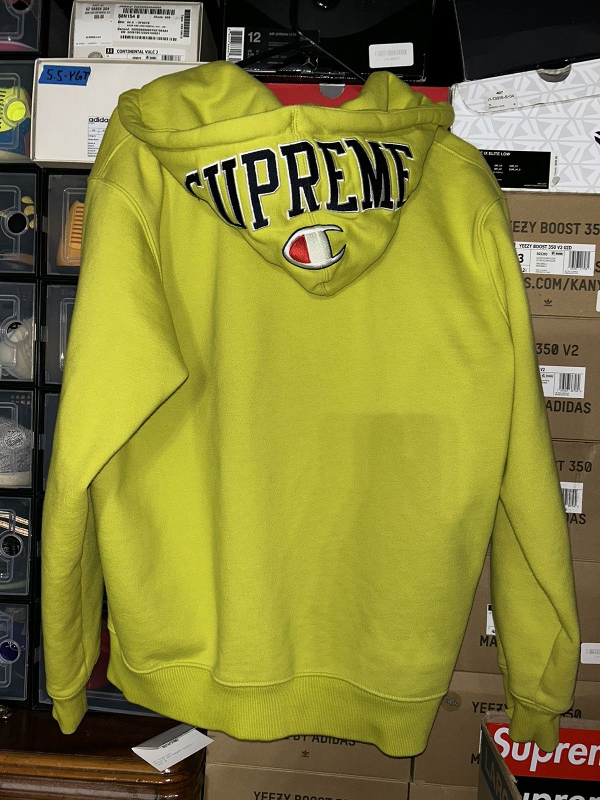 Champion × Supreme Supreme Champion Arc Logo Zip Up Sweater 2017 release Size L Size US L / EU 52-54 / 3 - 1 Thumbnail