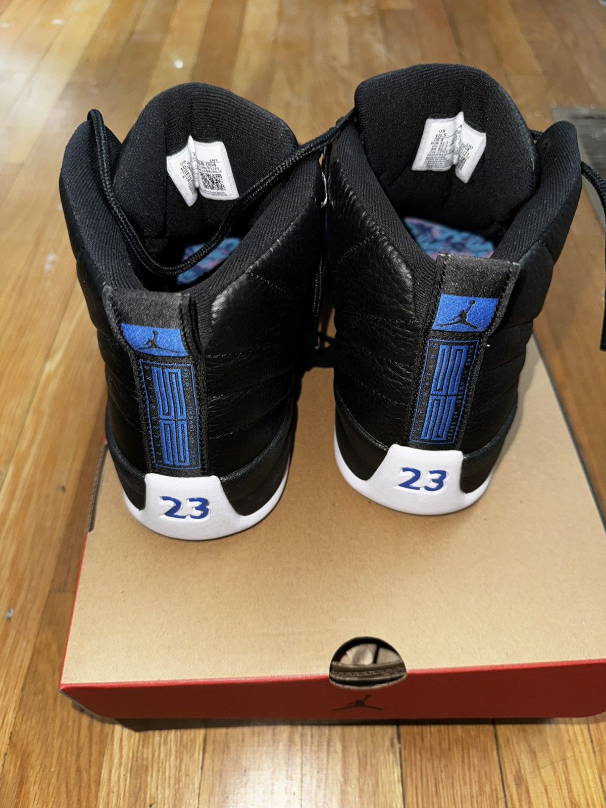 Jordan Brand Wmms Air Jordan 12 Retro ‘Hyper Royal’ Size US 10.5 / IT 40.5 - 3 Thumbnail