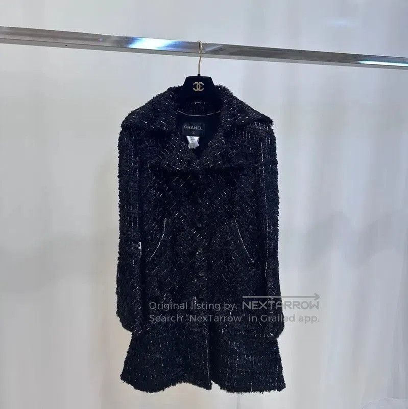 Chanel Chanel Black Women's Coat, Size S . Size S / US 4 / IT 40 - 1 Thumbnail