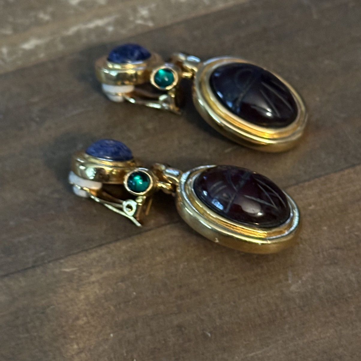 Givenchy Givenchy gold tone Lapis Carnelian scarab dangle earrings Size ONE SIZE - 4 Thumbnail