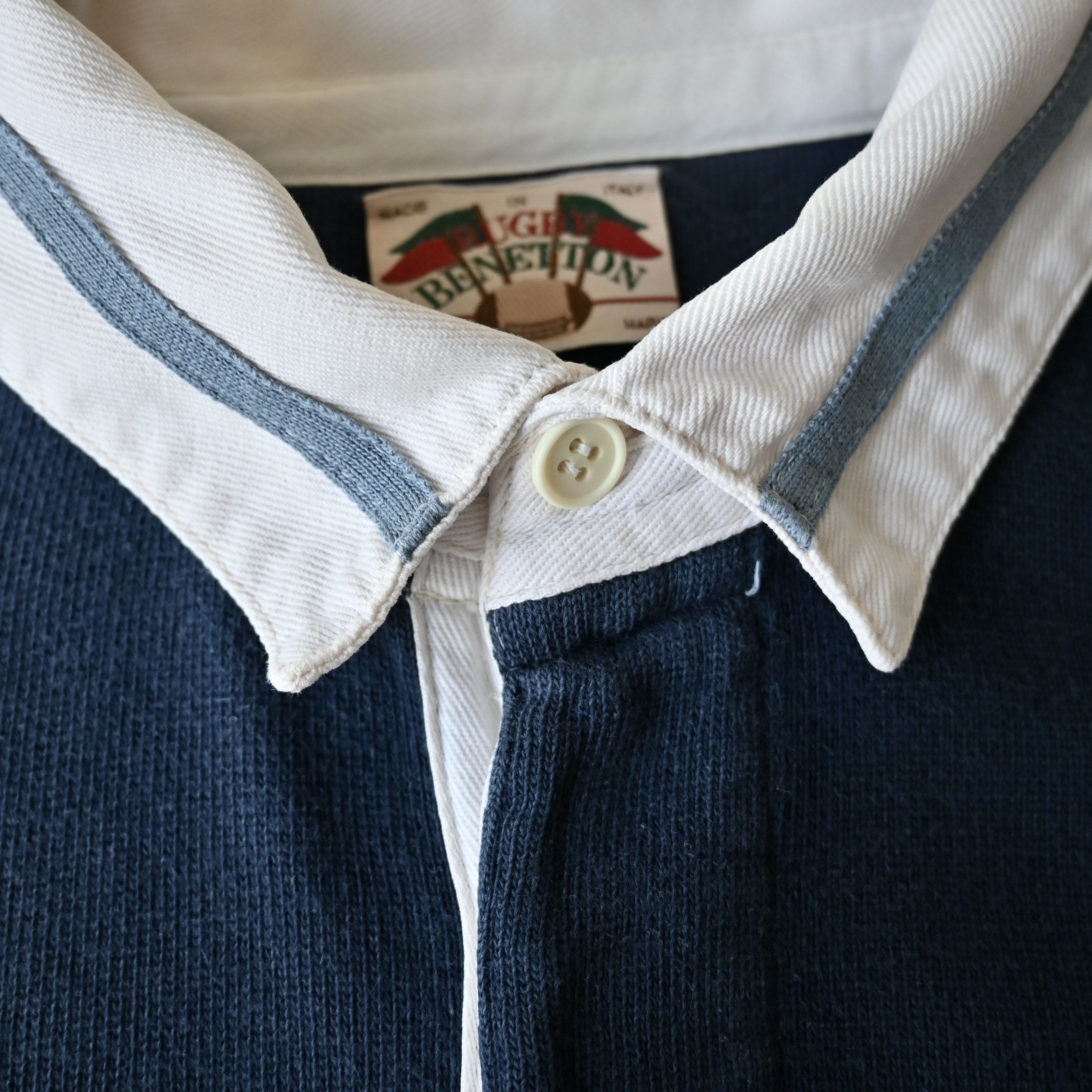 United Colors Of Benetton VTG 1990s United Colors Of Benetton rugby shirt Size US XL / EU 56 / 4 - 10 Thumbnail