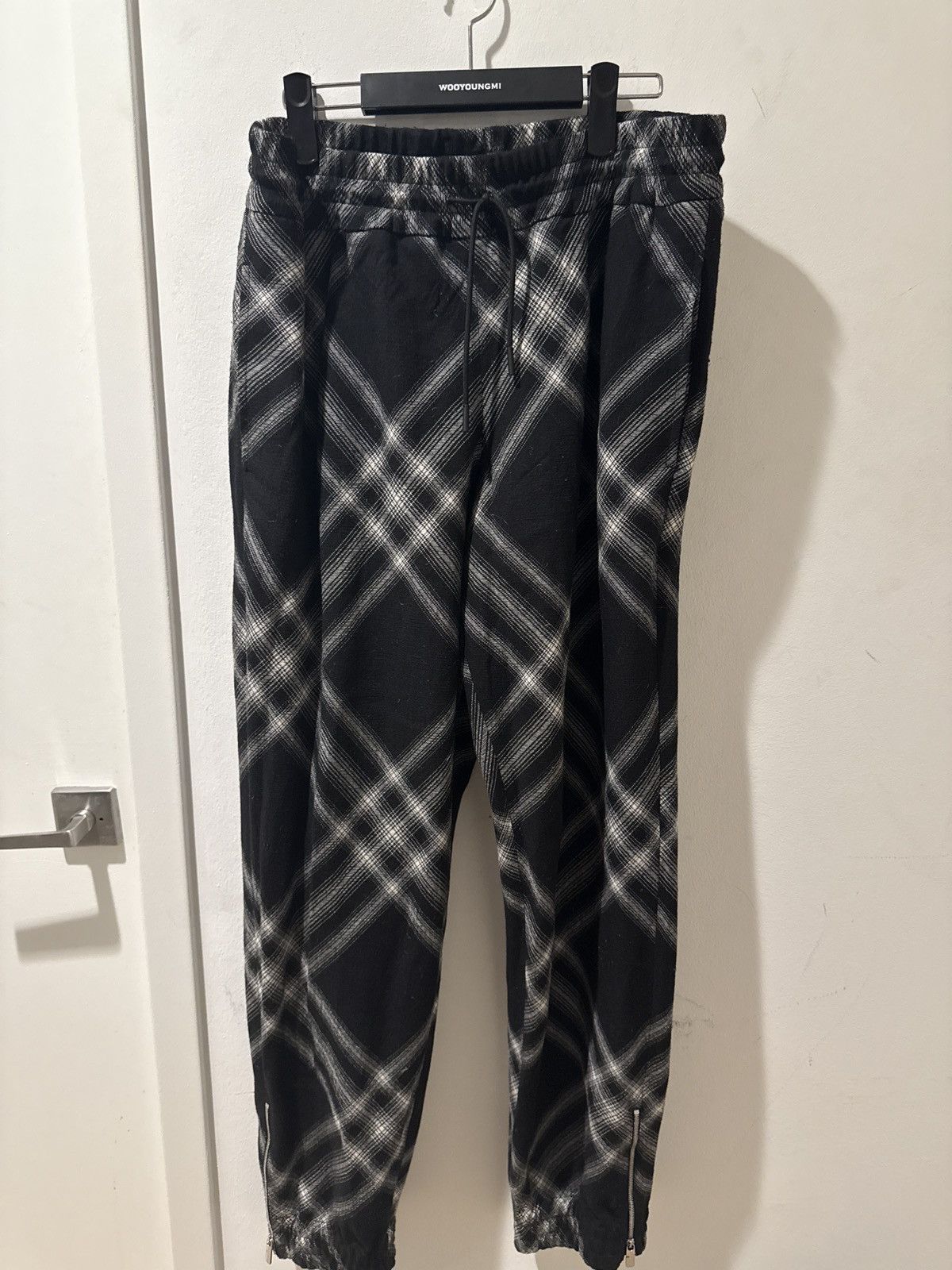 Burberry plaid wool sweatpants size L