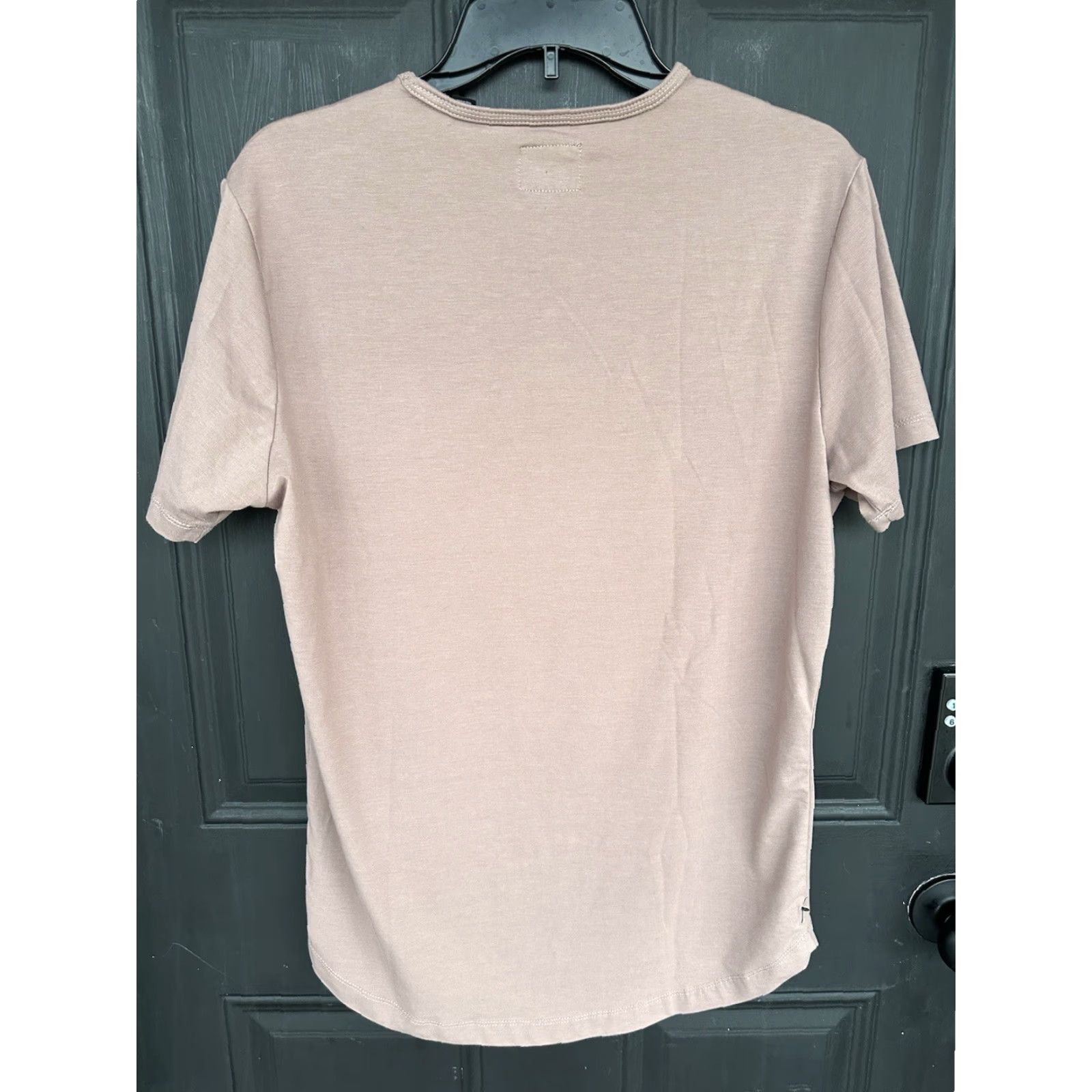 UES Clothing Cuts Clothing Shirt Slim Mens M Pink Short Sleeve Crew Neck Size US M / EU 48-50 / 2 - 2 Thumbnail