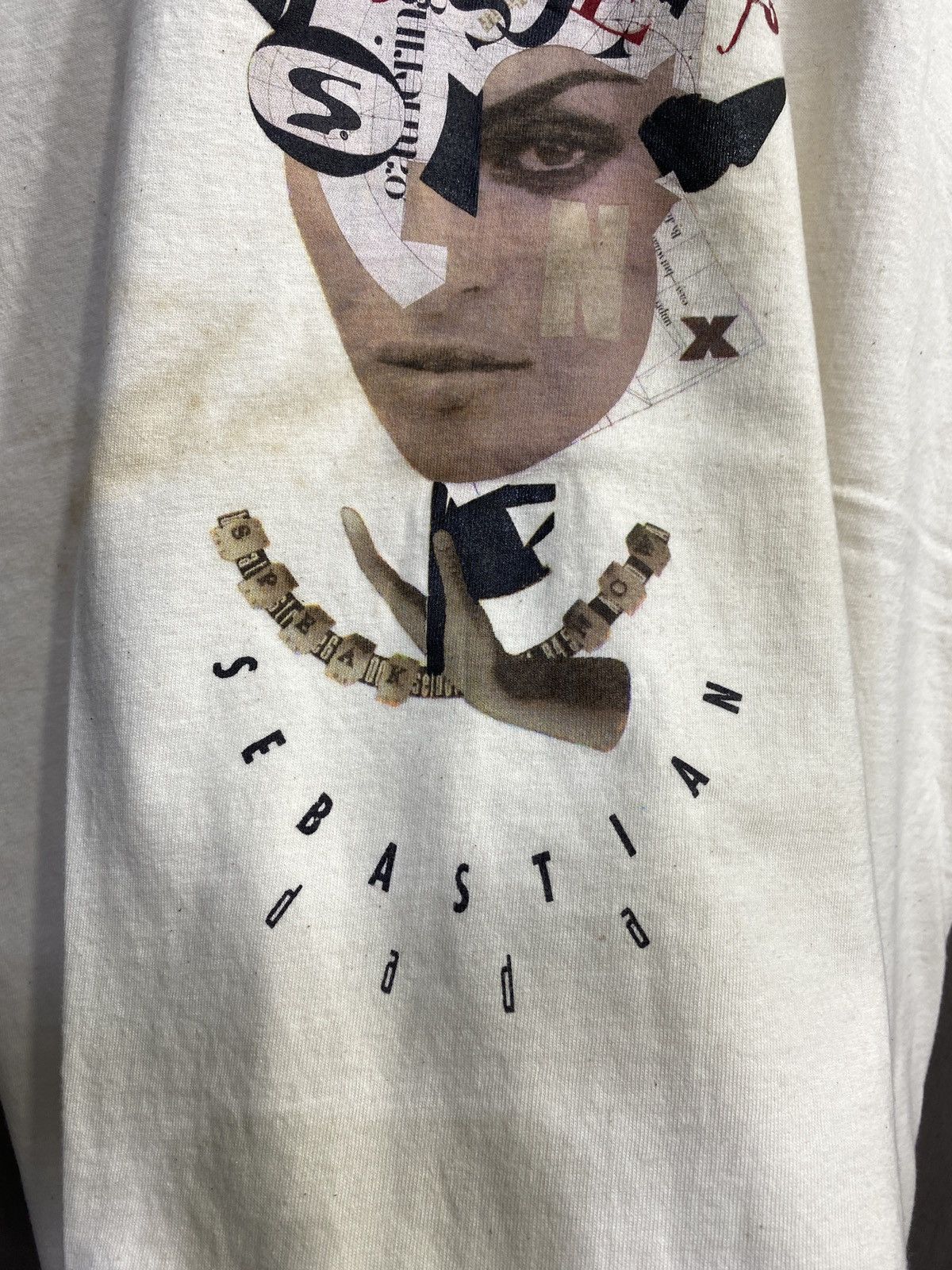 Hanes Vintage 90’s Sebastian Dada Art Tshirt Size US L / EU 52-54 / 3 - 3 Thumbnail