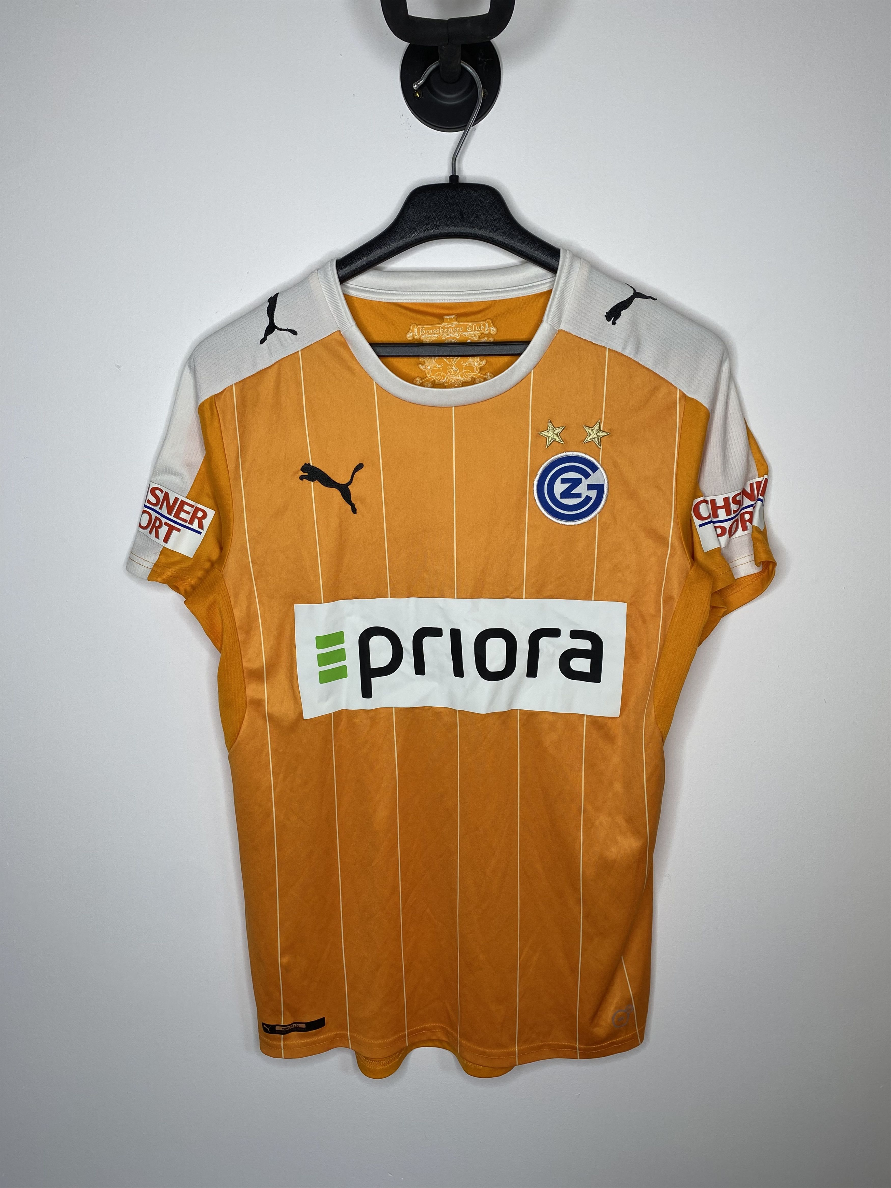 Puma GRASSHOPPERS 2016 2017 AWAY FOOTBALL SHIRT SOCCER JERSEY Size US S / EU 44-46 / 1 - 1 Thumbnail