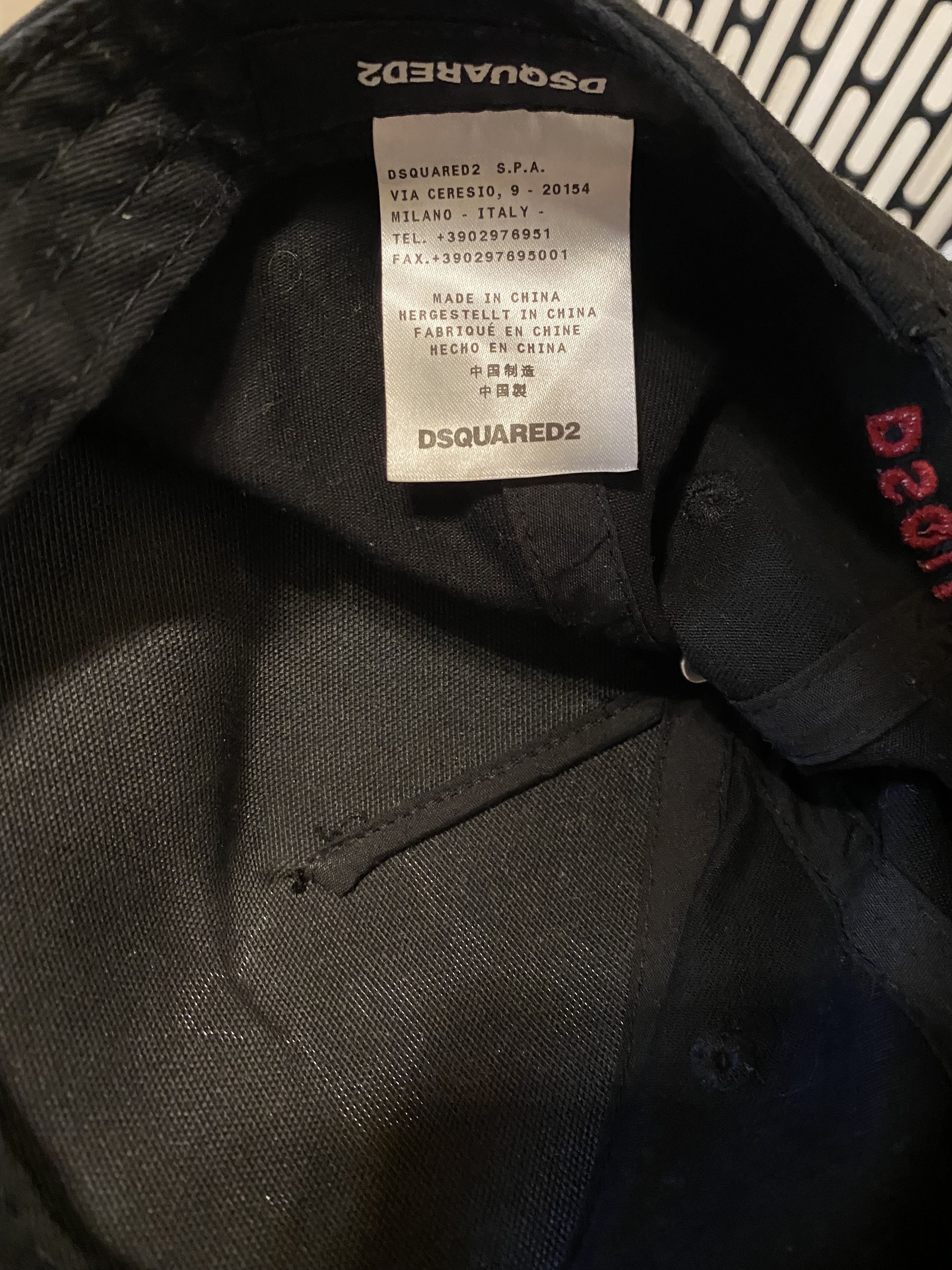 Dsquared2 DSQ2 Cap Maple Leaf Black Red Dsquared2 Size ONE SIZE - 6 Thumbnail