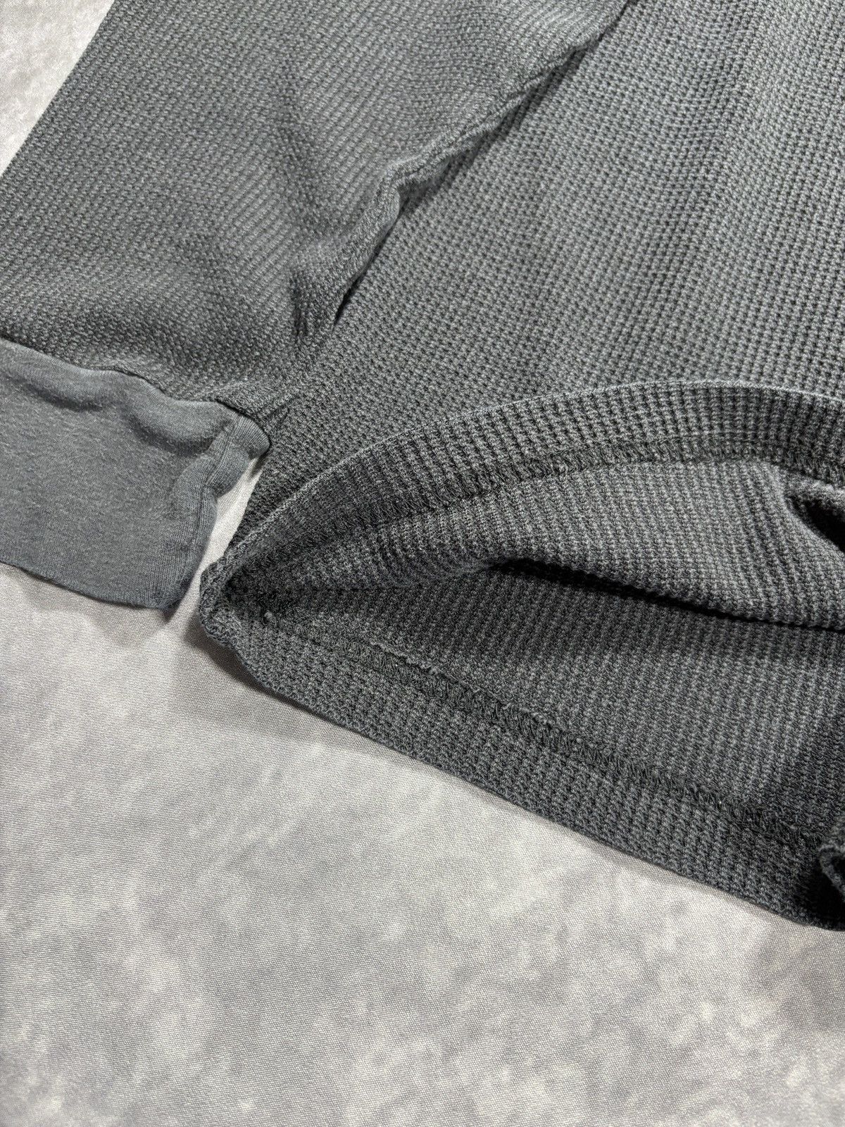 Vintage Blank Vintage Thermal Longsleeve Shirt 1990s 80s USA Waffle Size US M / EU 48-50 / 2 - 5 Thumbnail