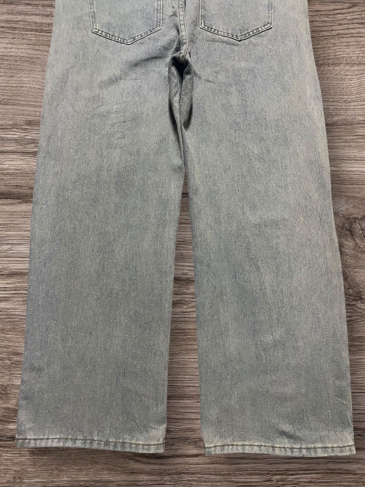 Japanese Brand Vintage Japanese Brand Cross Print Faded Wash Baggy Jeans Size US 35 - 6 Thumbnail