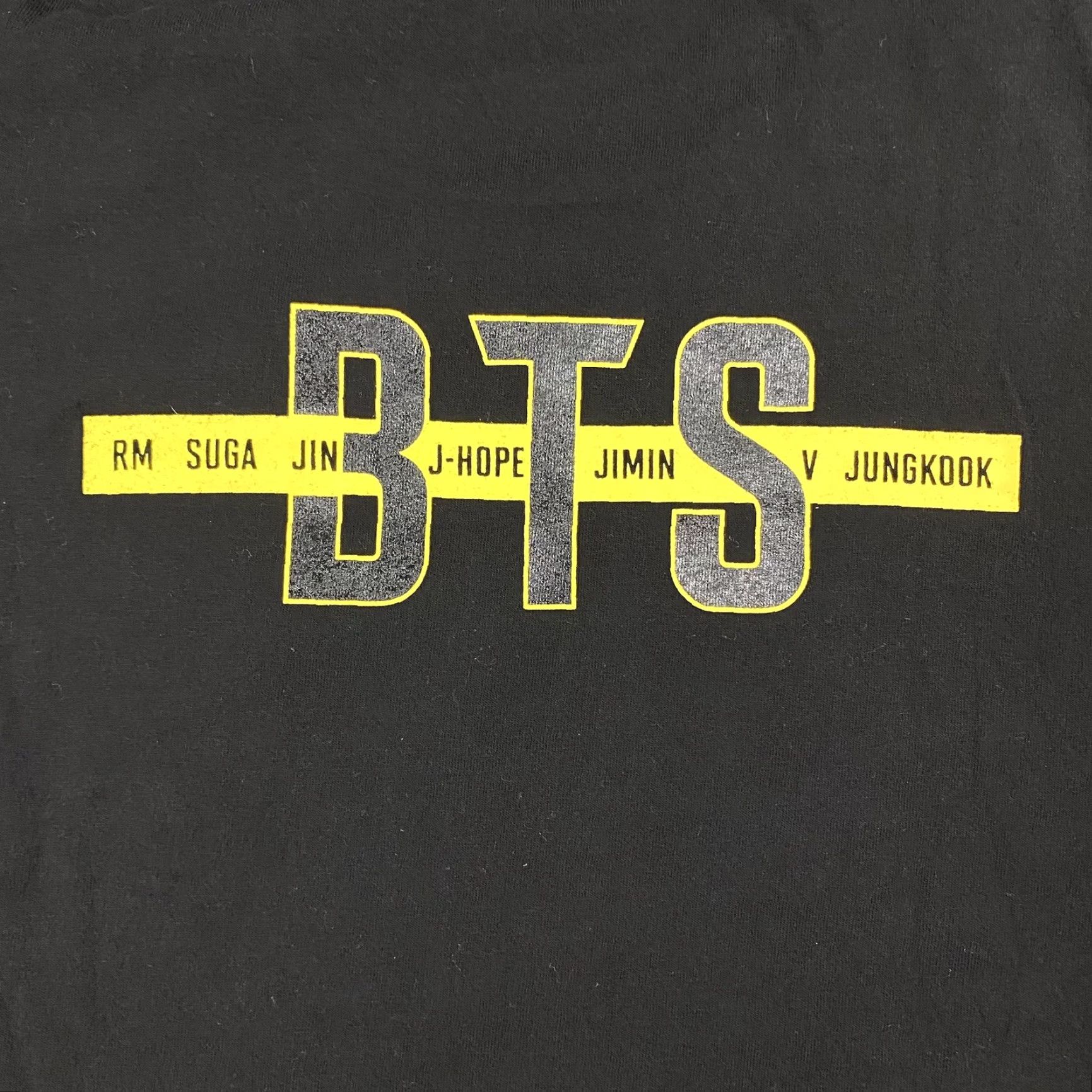 Vintage VINTAGE BTS T-Shirt Men Large Black Cotton Logo 2020s Limited Edition Size US L / EU 52-54 / 3 - 6 Thumbnail
