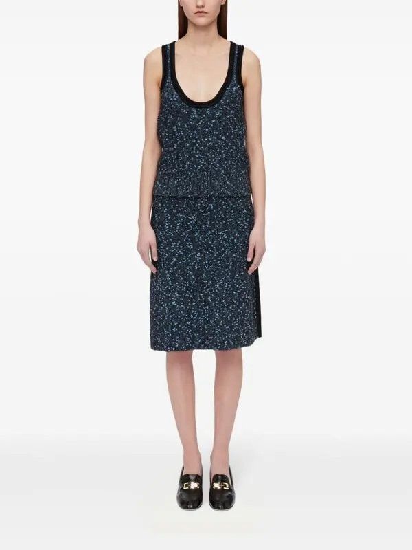 Salvatore Ferragamo o1s1rm0126 Knitted Boucle Skirt in Navy Blue Size 26" / US 2 / IT 38 - 2 Thumbnail