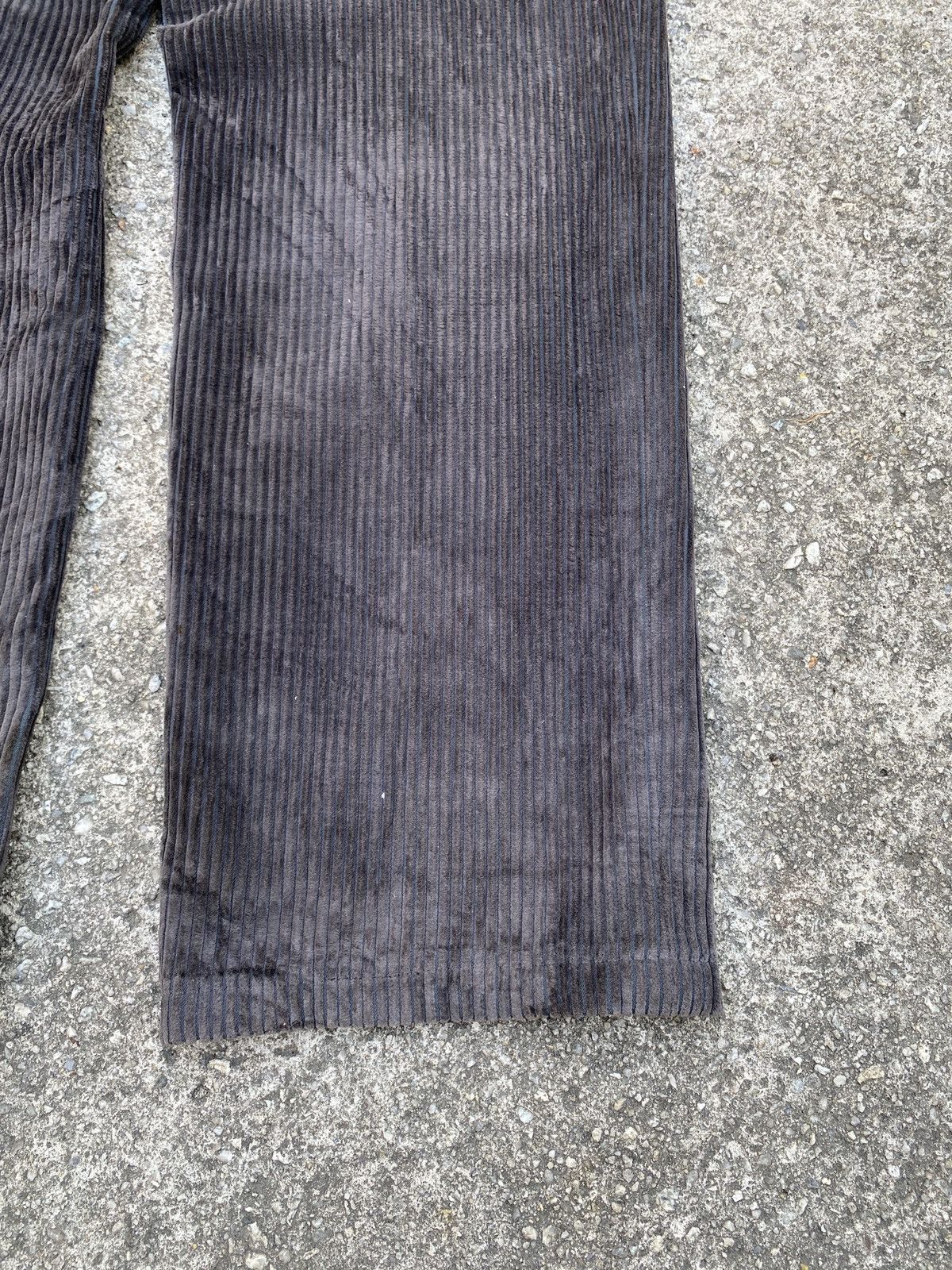 Givenchy × Vintage Vintage 90s Givenchy Corduroy Trouser Pant Size US 31 - 13 Thumbnail