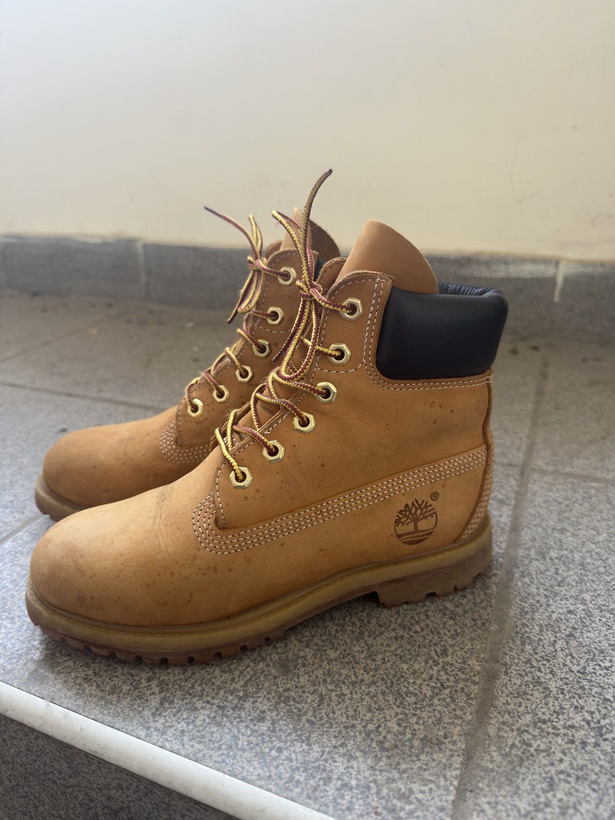 Timberland Timberland Nubuk Leather Boots Size 6W Size US 6 / IT 36 - 1 Thumbnail