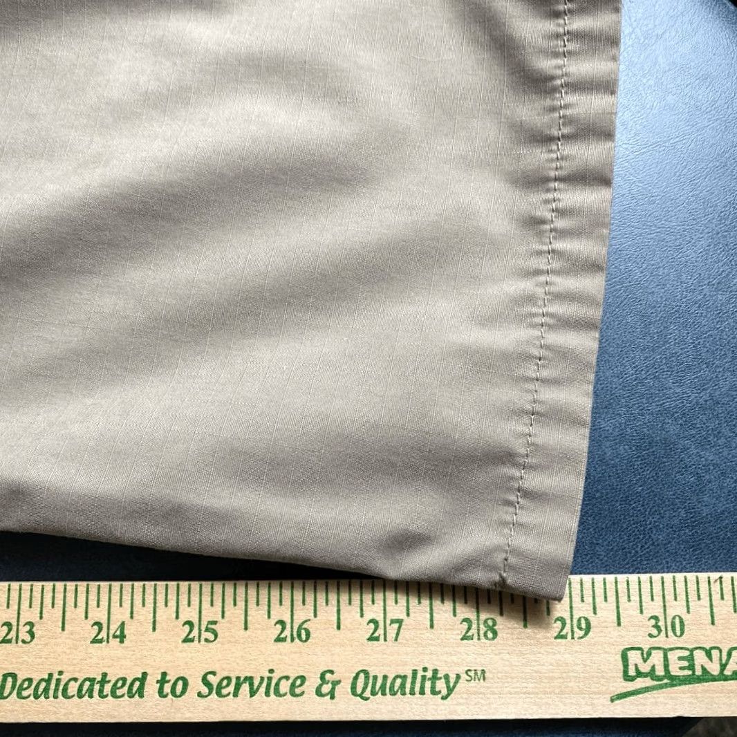 Vintage 5.11 Tactical Series Men's Pants Khaki Straight Leg Hiking 40 x 30 Regular Mens Pants Khaki 65% Polyester 35% Cotton Size US 40 / EU 56 - 4 Thumbnail