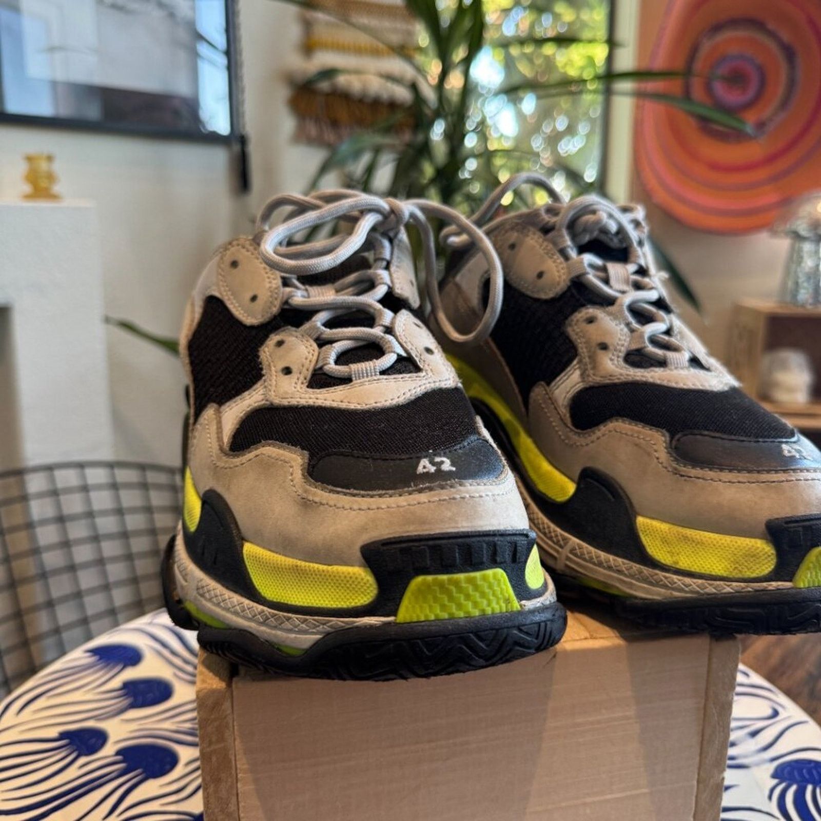 Balenciaga Balenciaga Triple S Sneakers Men’s 42 (US 9) Great Condition Size US 9 / EU 42 - 6 Thumbnail