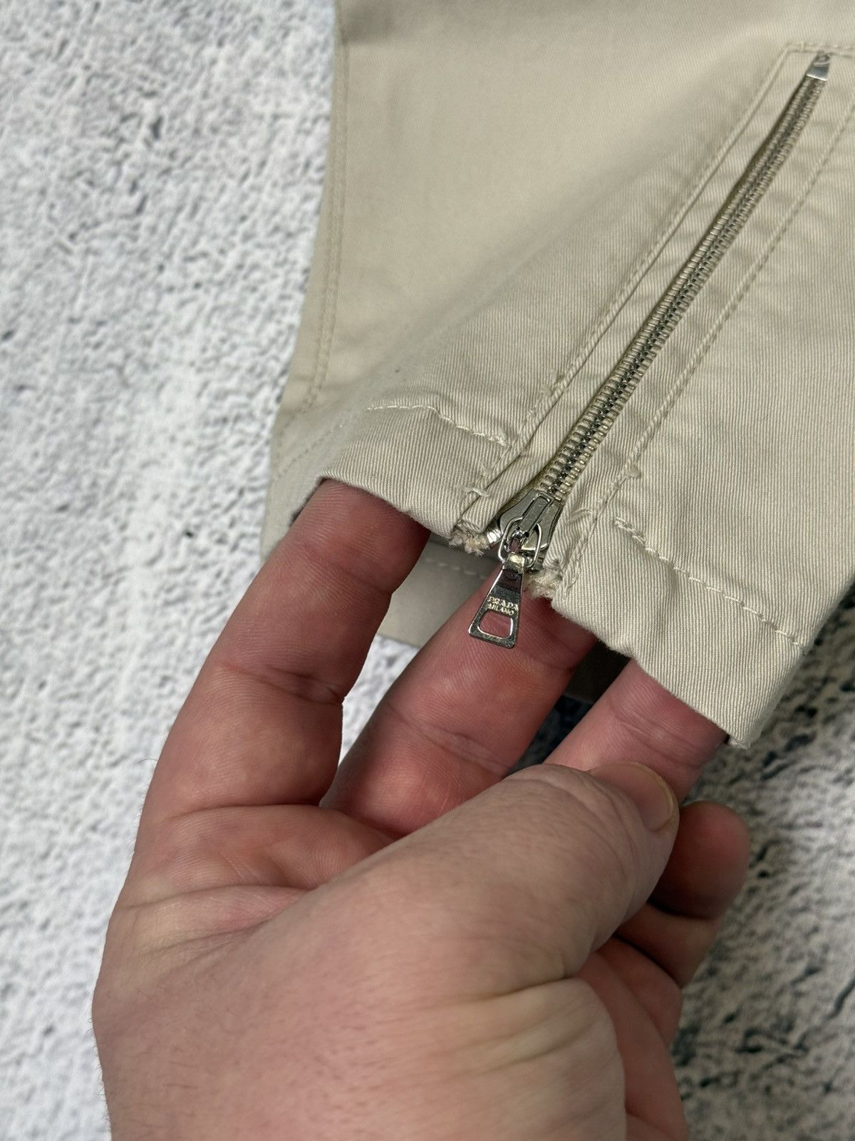 Prada Prada Milano Rare Technical Pants Reinforced Knees Zip Ankle Size 27" / US 4 / IT 40 - 16 Thumbnail