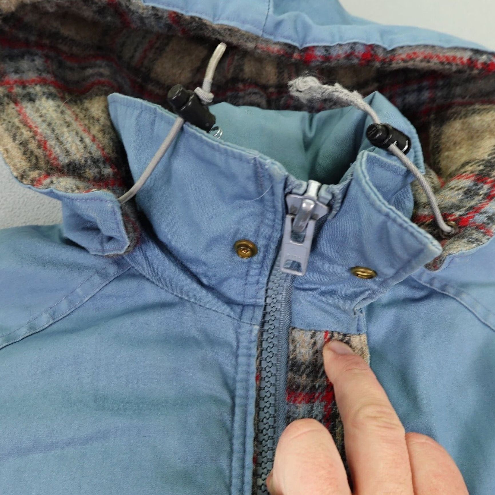 Vintage Vintage Woolrich Jacket Womens Medium Blue Wool Lined Parka Long Coat 90s Woolrich Vintage Jacket Womens Medium Blue Parka Long Coat 90s Lined Wool Size M / US 6-8 / IT 42-44 - 6 Thumbnail