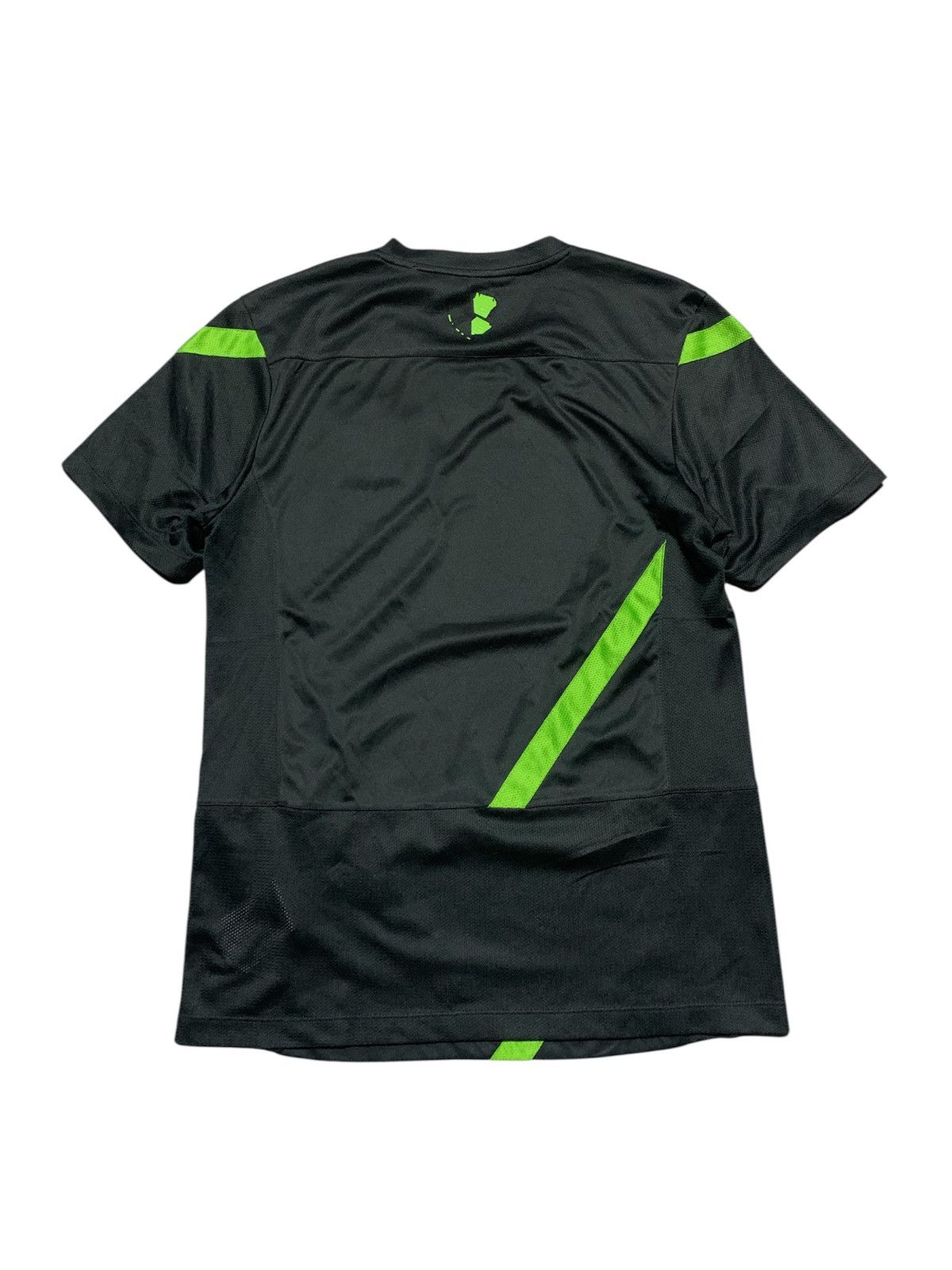 Nike 🐍 Nike Portugal 2012-13 Training Football Jersey Size US S / EU 44-46 / 1 - 2 Thumbnail
