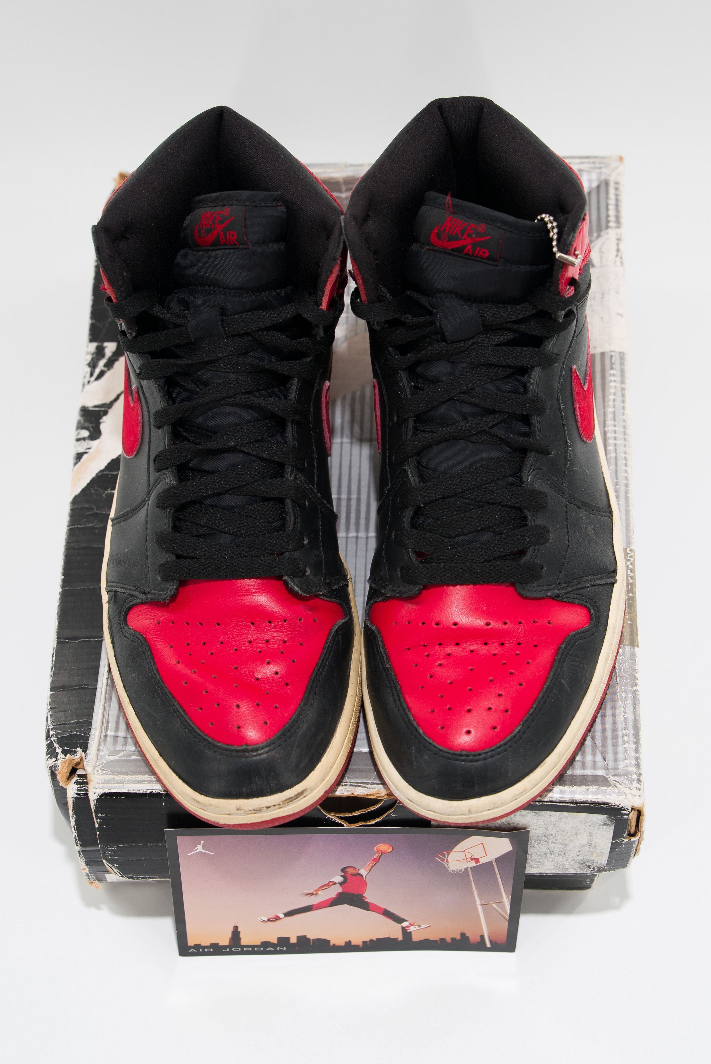 Jordan Brand Jordan 1 Retro Bred (2001) Size US 10.5 / EU 43-44 - 9 Thumbnail
