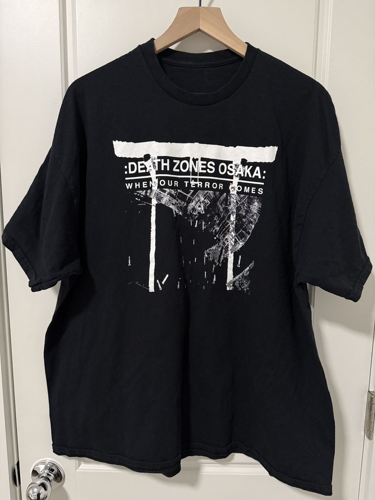 Band Tees GENOCIDE ORGAN Size US XL / EU 56 / 4 - 1 Thumbnail