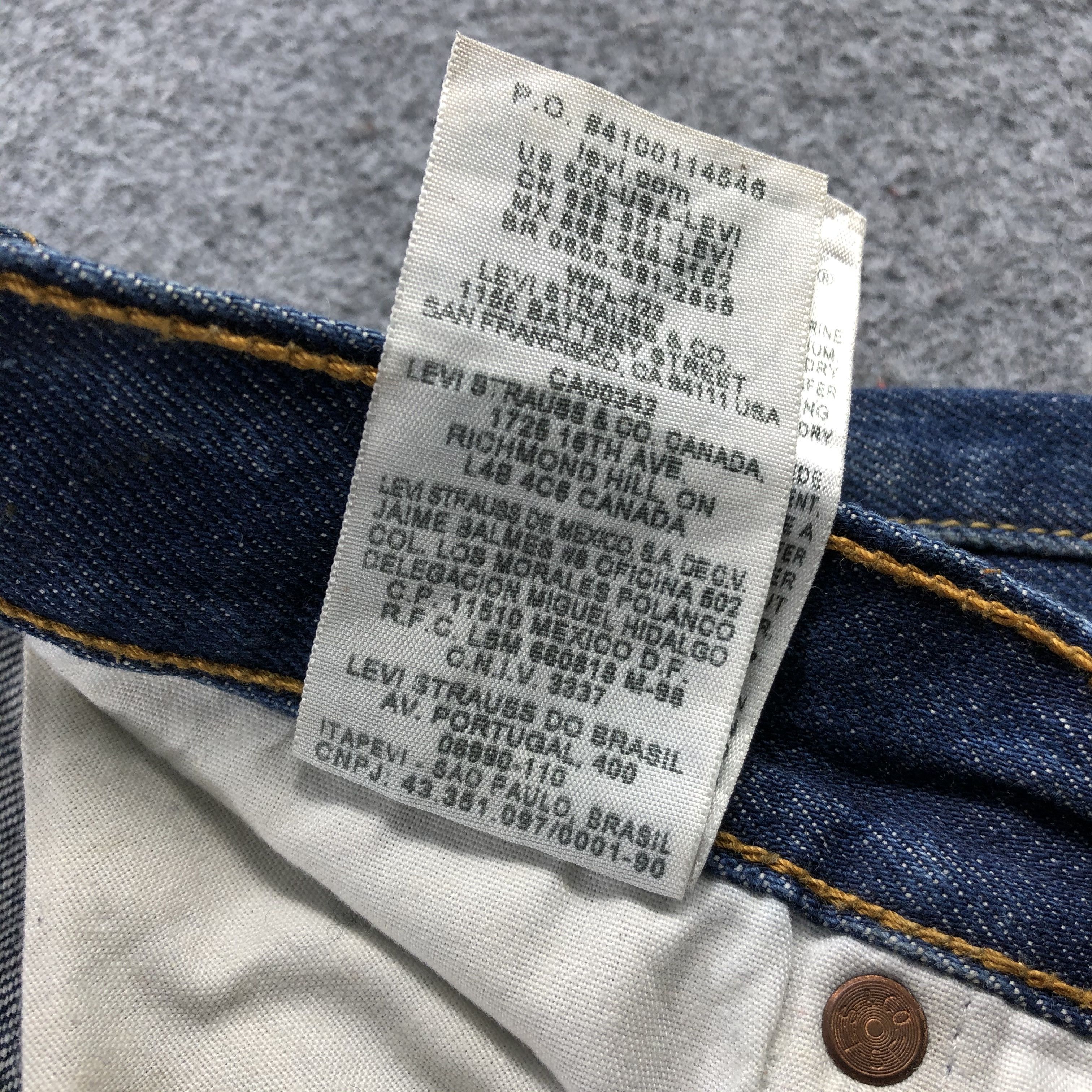 Levi's × Vintage Vintage Blue Wash Levis 501 Jeans-J2050 Size US 44 / EU 60 - 14 Thumbnail