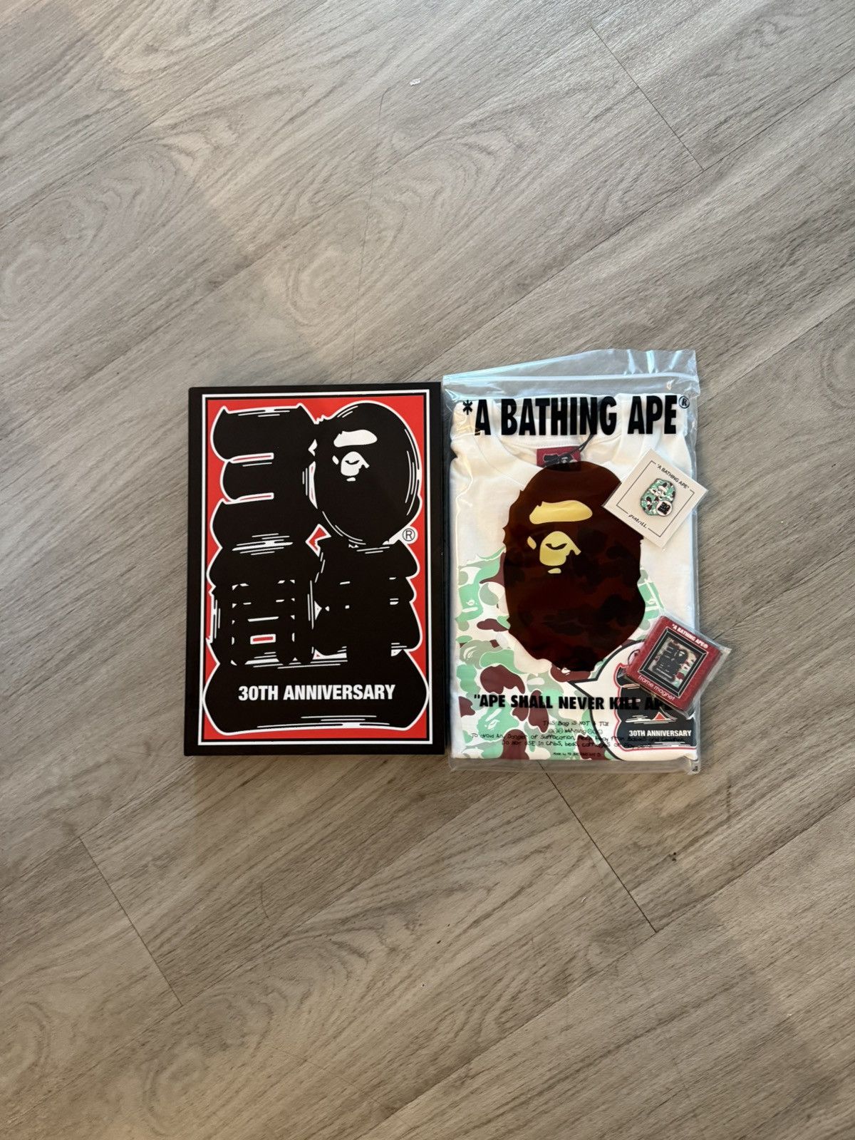 Bape Bape 30th anniversary tee Size US S / EU 44-46 / 1 - 1 Thumbnail