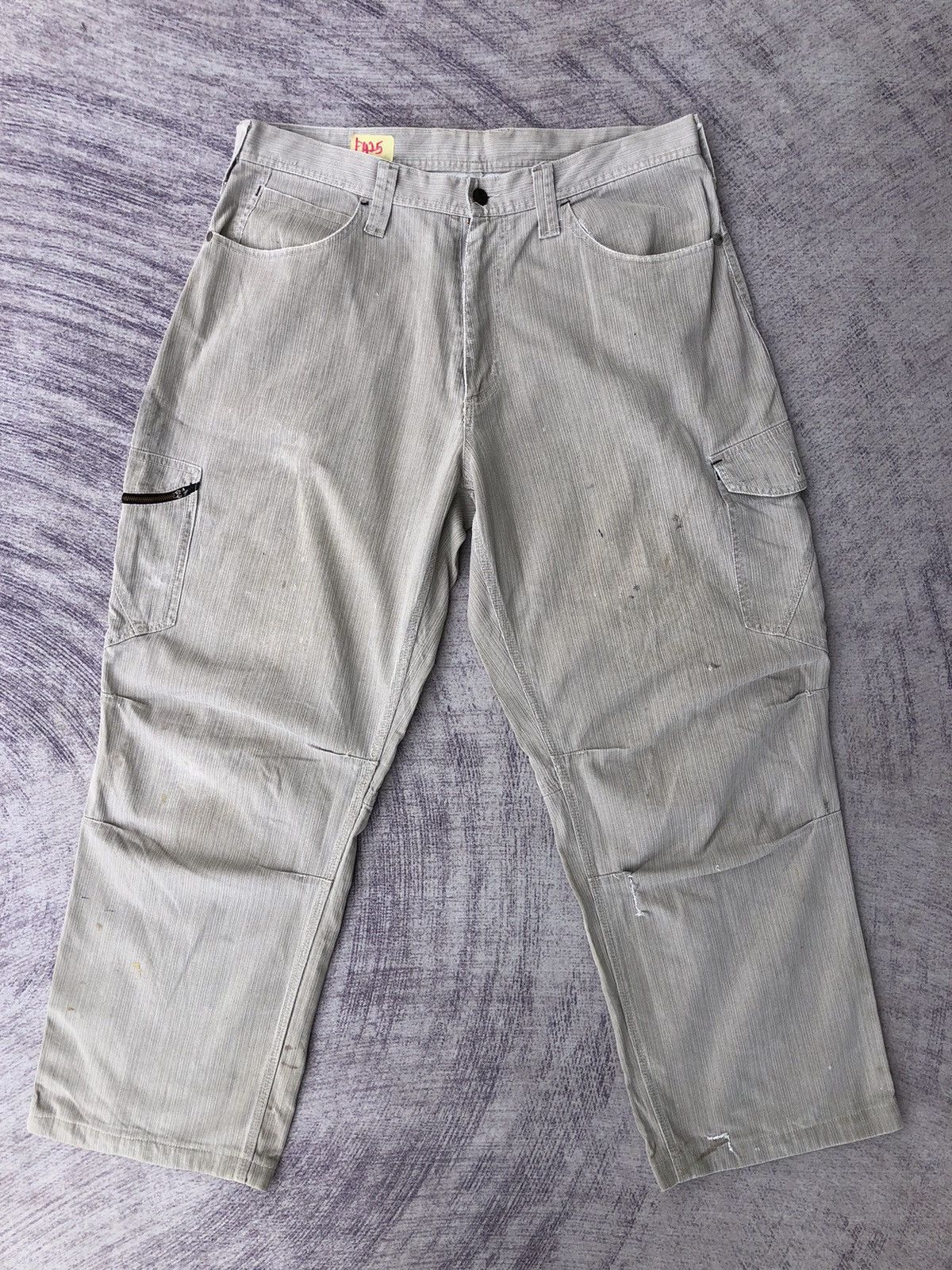 The Unbranded Brand Faded Cargo Dogman With 6 Pocket Pants Size US 36 / EU 52 - 1 Thumbnail