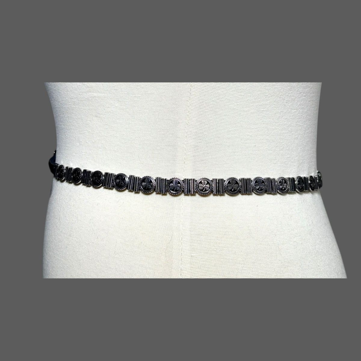 Other Most Wanted Women’s Black Silver Skinny Link Belt Sz L Size ONE SIZE - 8 Thumbnail