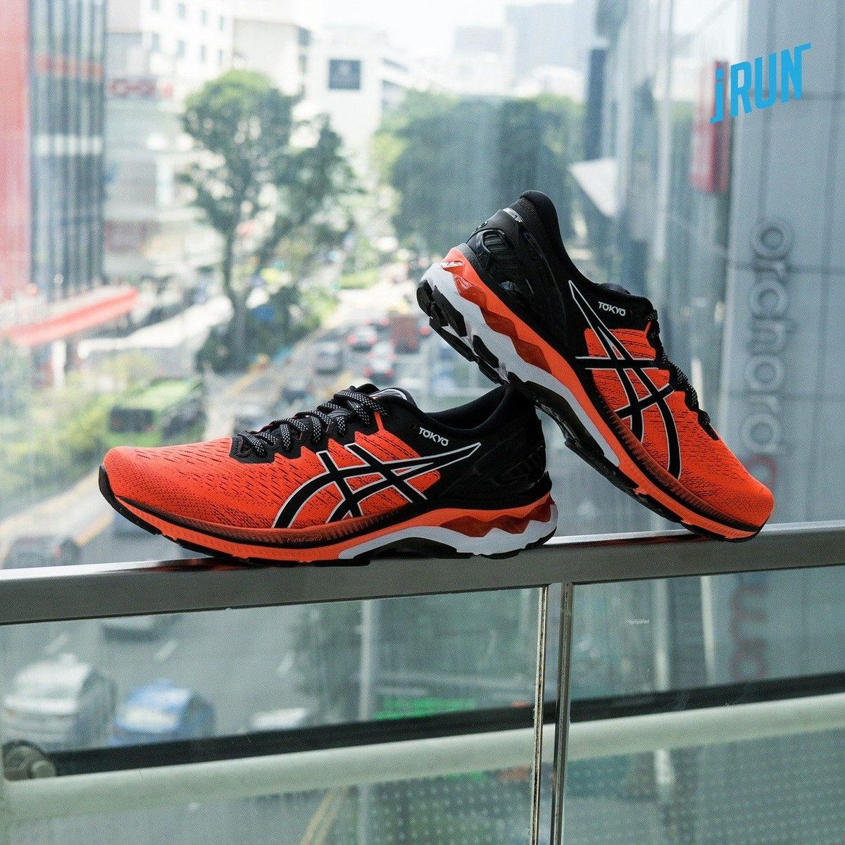 Asics Asics GEL KAYANO 27 TOKYO SUNRISE Size 41,5 26 cm Size US 8 / EU 41 - 1 Thumbnail