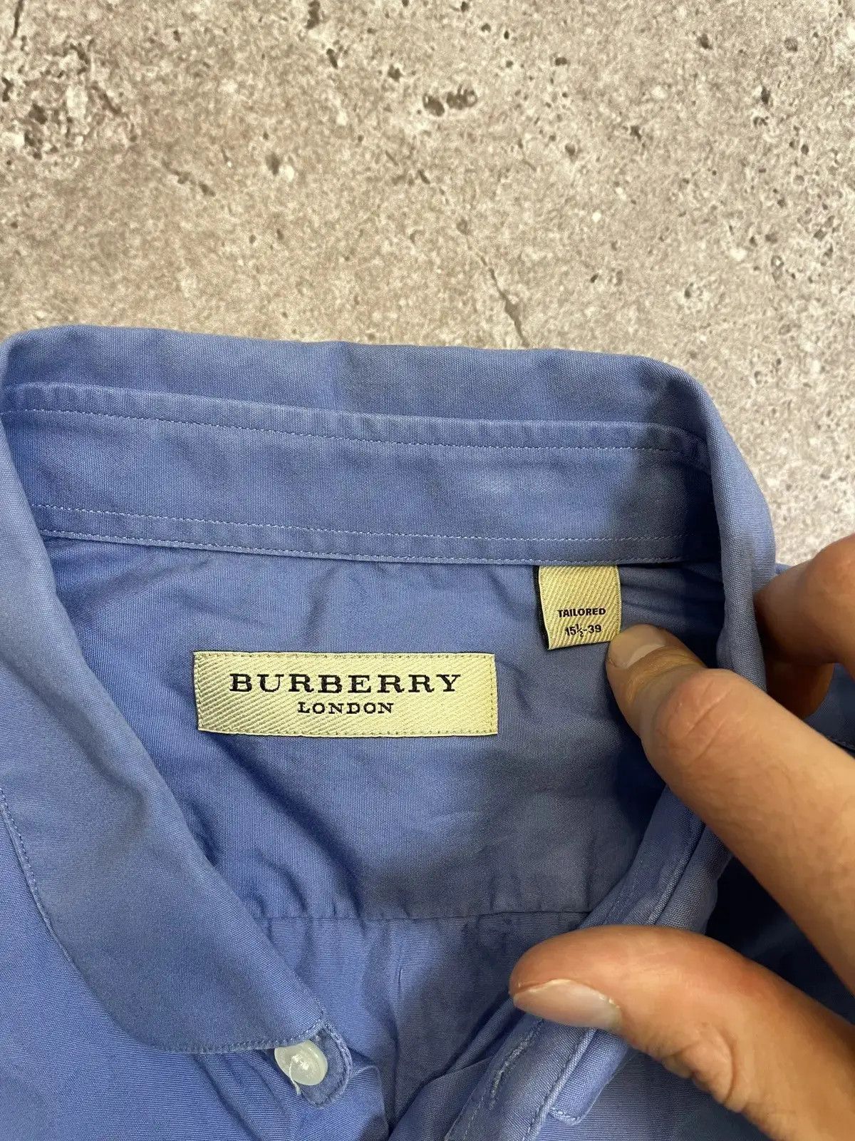 Burberry × Vintage Burberry London Tailored Fit Blue Dress Shirt Size US M / EU 48-50 / 2 - 3 Thumbnail