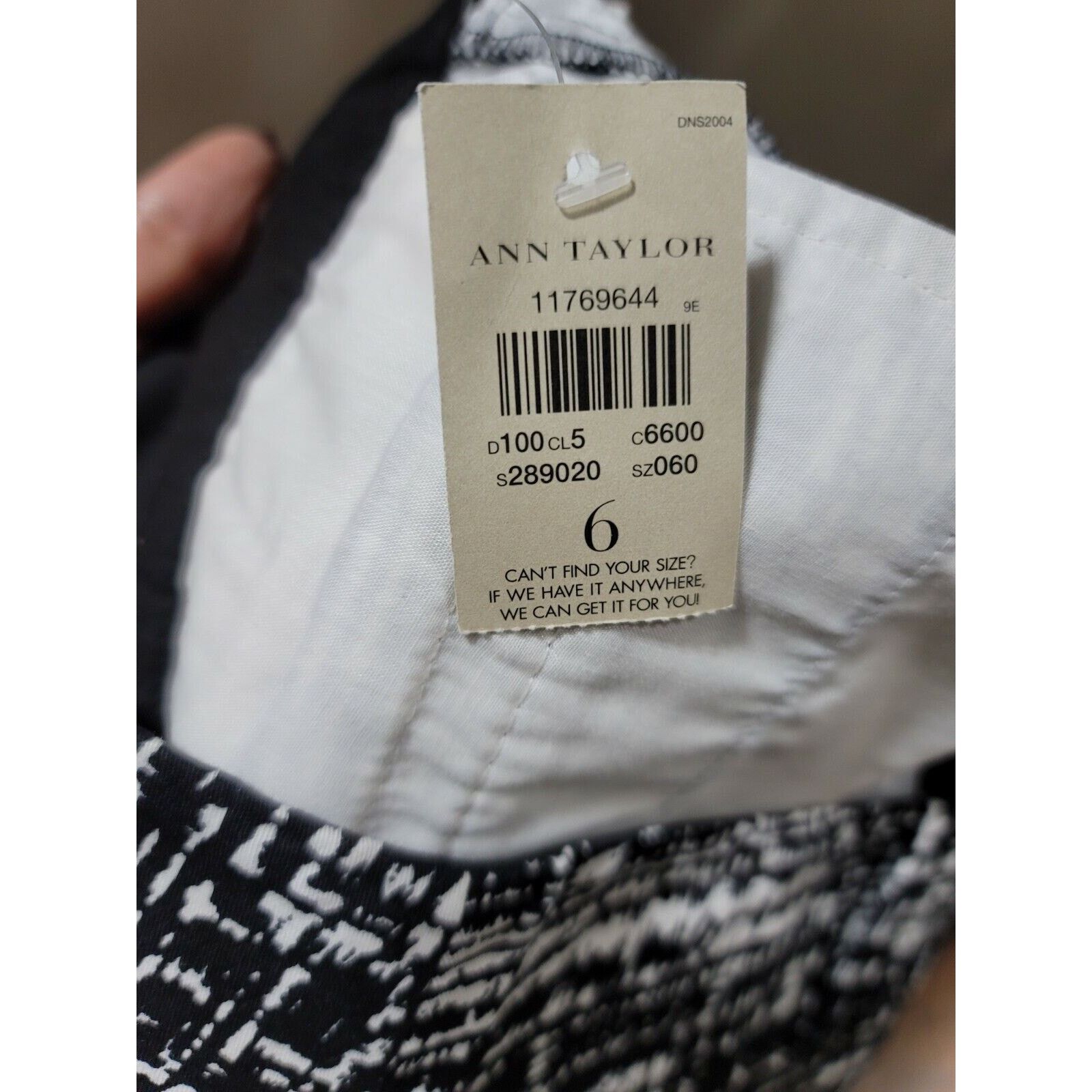 Ann Taylor Ann Taylor Cotton Modern Fit Mid Rise Casual Shorts Size 6 Size 28" / US 6 / IT 42 - 7 Thumbnail