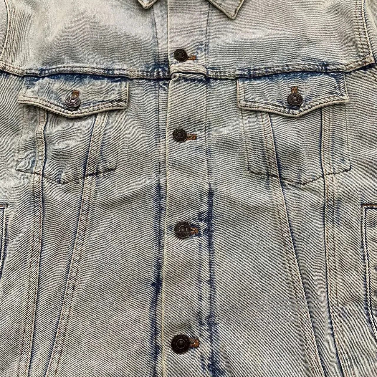 Balenciaga balenciaga logo washed denim jacket. Size US M / EU 48-50 / 2 - 9 Thumbnail
