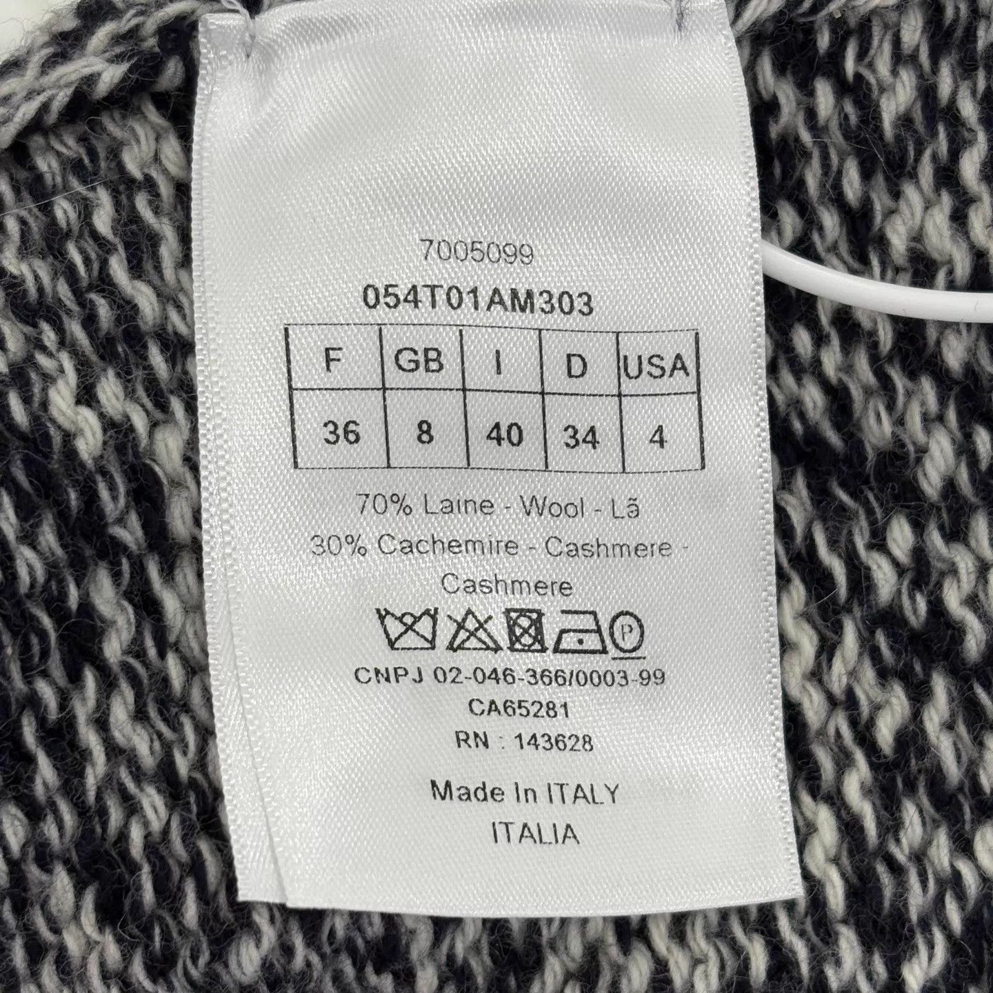 Dior Dior cashmere back logo gray vest size 36 Size XS / US 0-2 / IT 36-38 - 4 Thumbnail