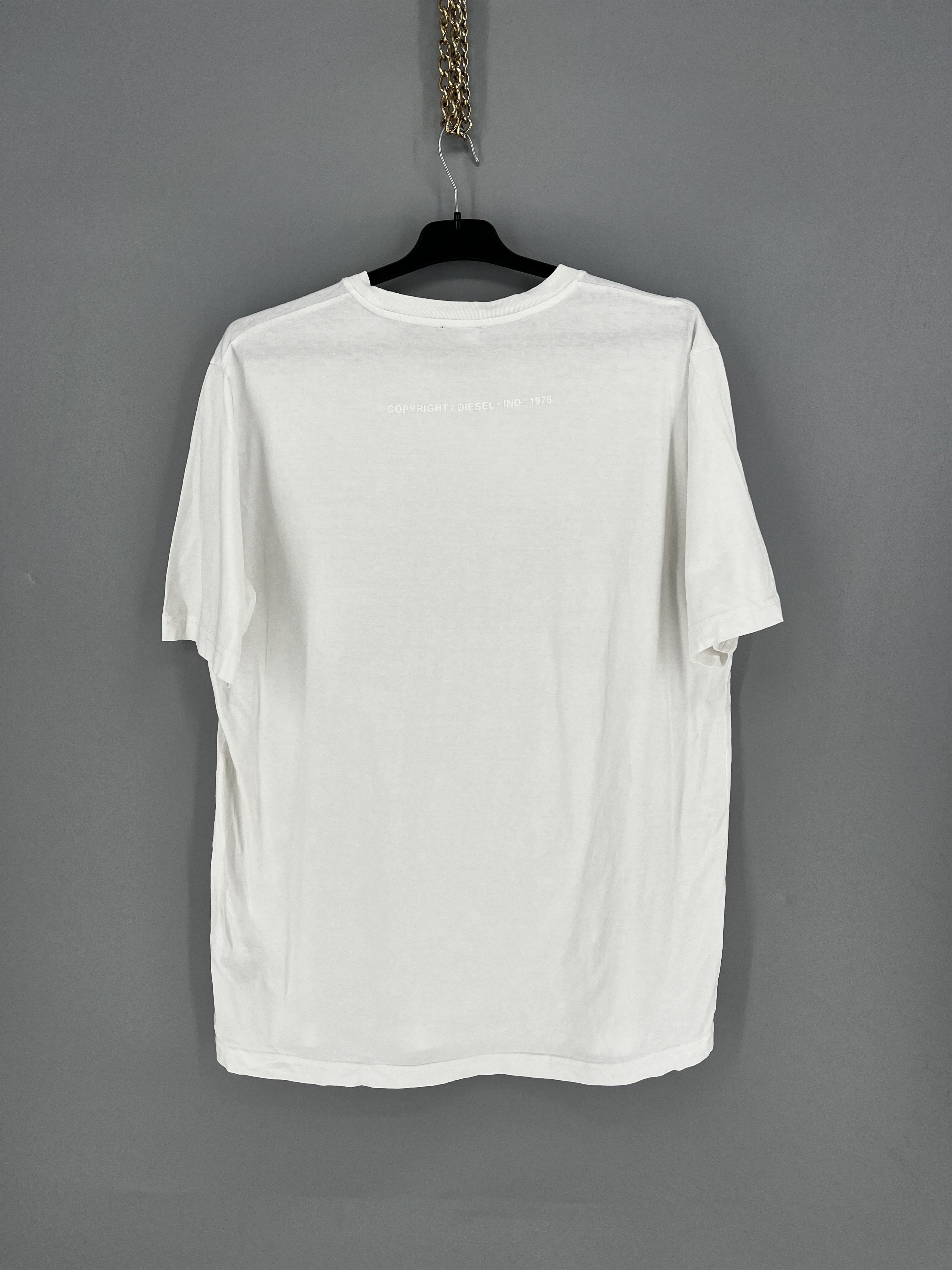 Diesel Vintage Diesel White T-Shirt Japanese Style Size US XL / EU 56 / 4 - 9 Thumbnail