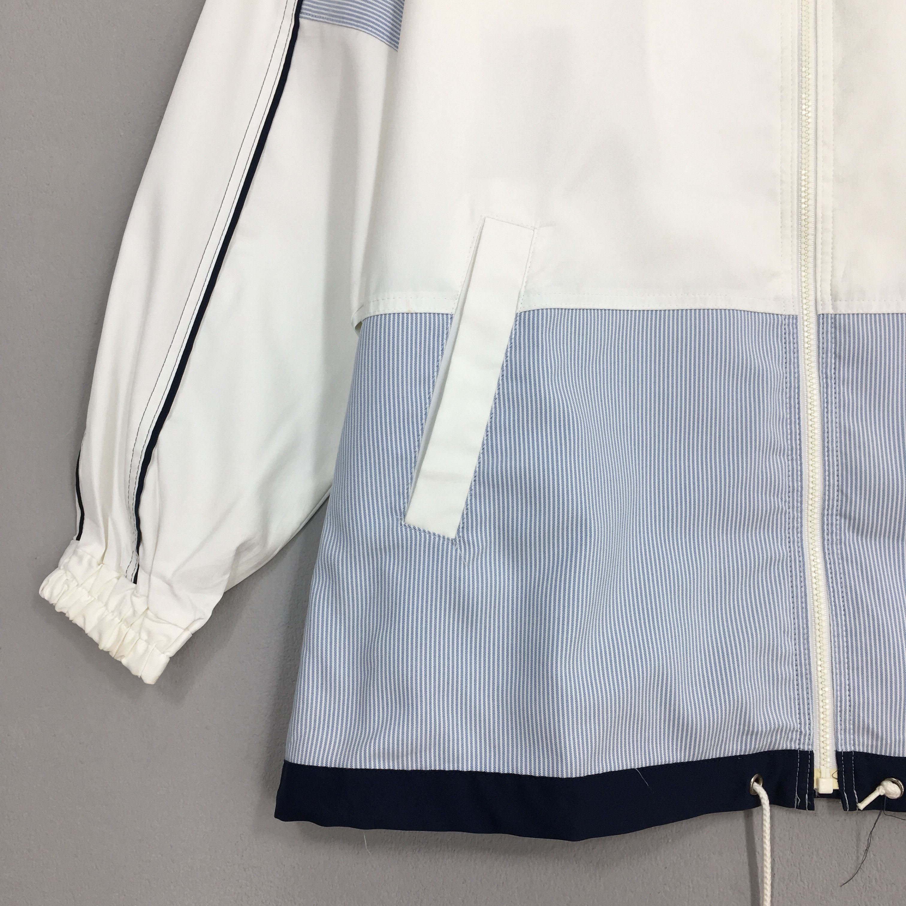 Ellesse Vintage 90s Ellesse Perugia Windbreaker Jacket Large Size US L / EU 52-54 / 3 - 3 Thumbnail
