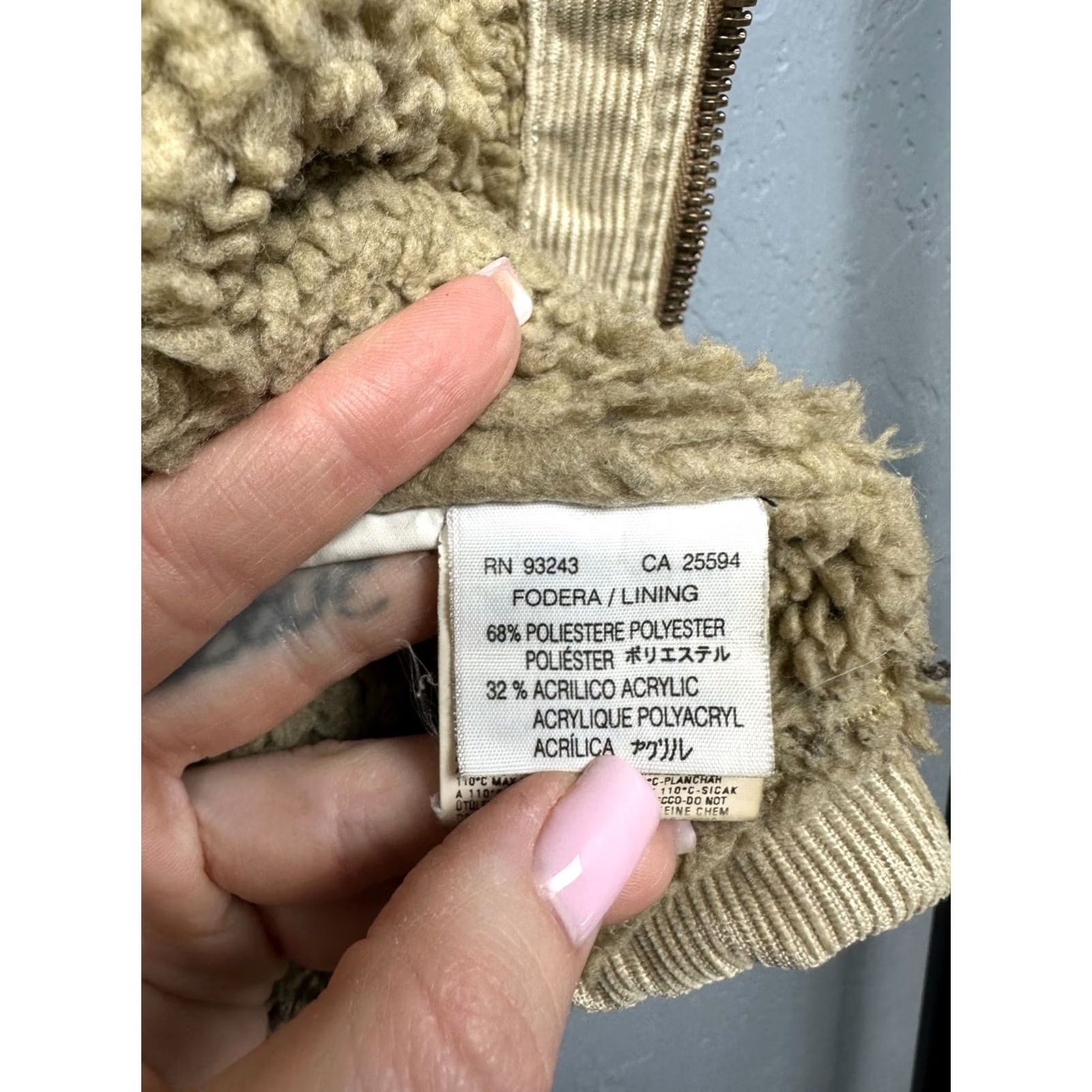 Diesel Diesel Vintage Womens Corduroy Jacket S Beige Sherpa Zipper Windbreaker Jacket Womens S Corduroy Diesel Vintage Size S / US 4 / IT 40 - 6 Thumbnail