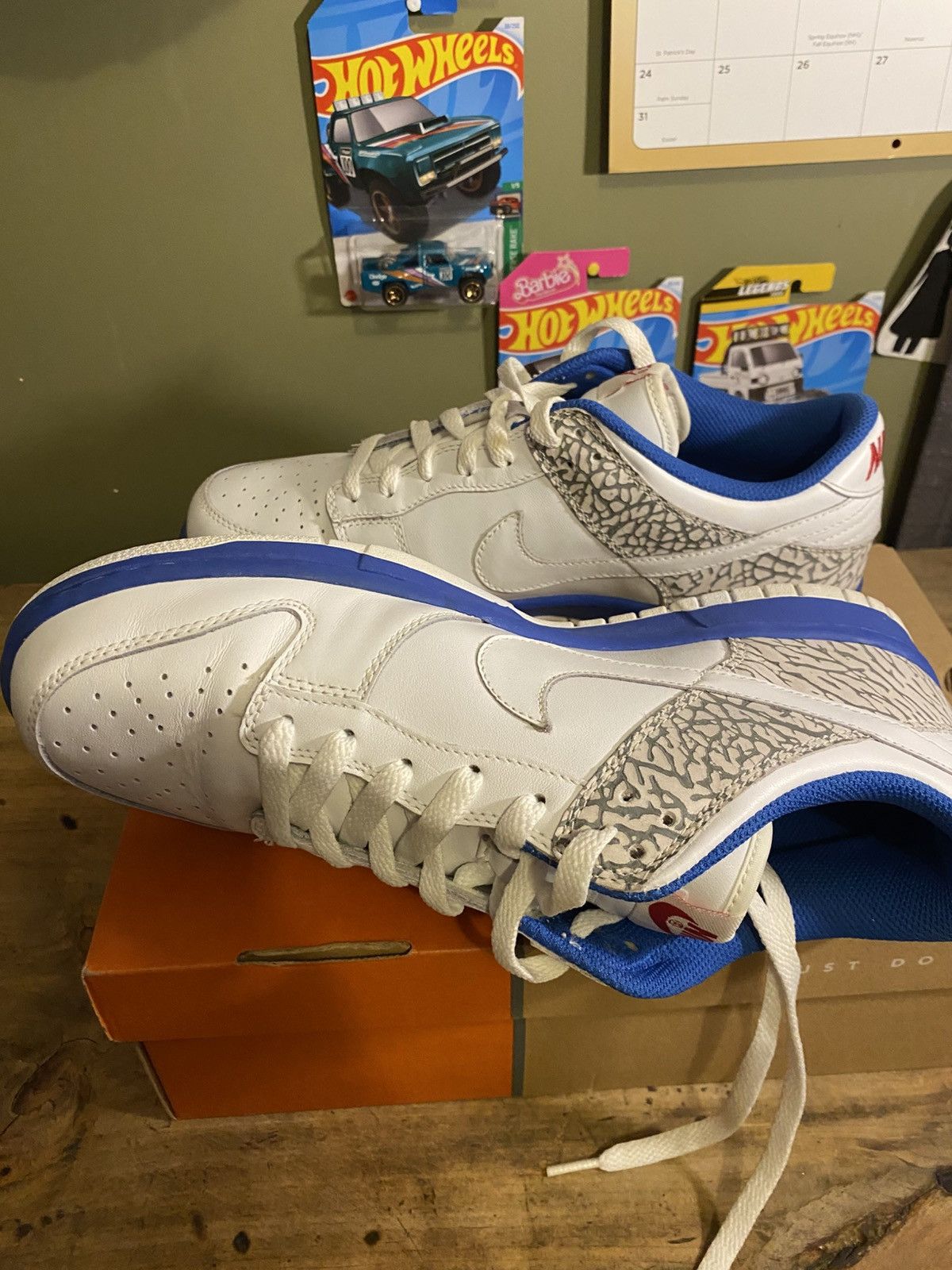 Jordan Brand × Nike 2005 Nike sb low Jordan pack Size US 10 / EU 43 - 2 Thumbnail