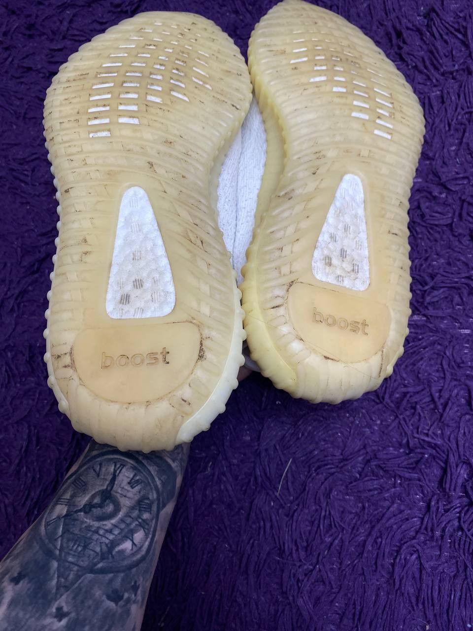 Adidas Adidas Yeezy Boost 350 V2 Cream Triple White Low Sneakers Size US 10.5 / EU 43-44 - 3 Thumbnail