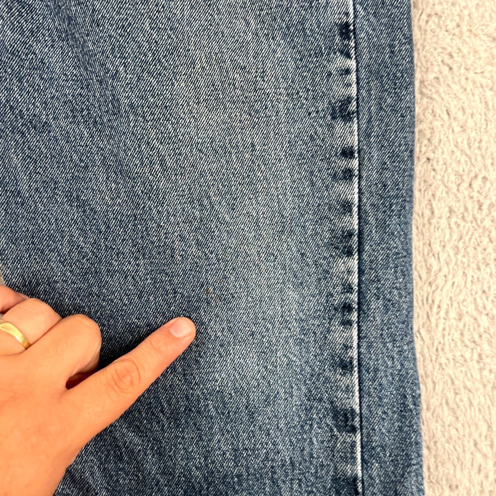Levi's VINTAGE Levi's 505 Jeans Men 38x30 Straight Fit Medium Wash Denim 80s 90s Retro Size US 38 / EU 54 - 2 Thumbnail
