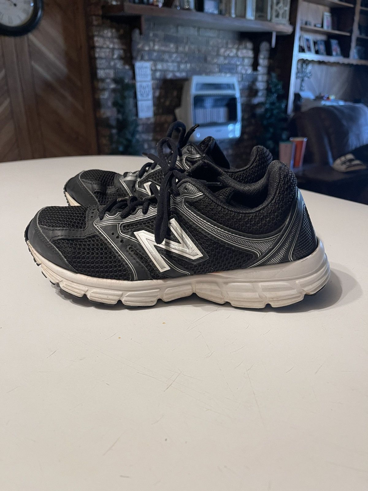 New Balance New Balance 460v2 Men’s Size 8 Black Running Shoes Size US 8 / EU 41 - 4 Thumbnail