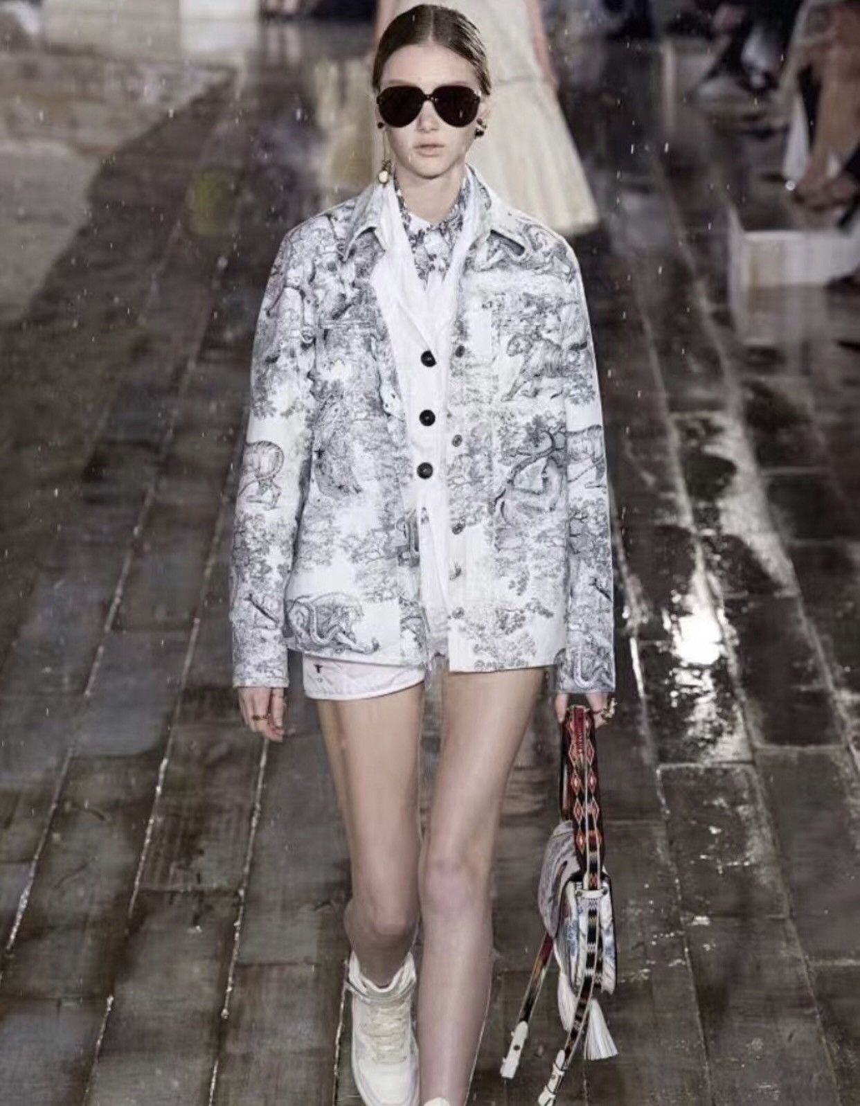 Dior Dior Jungle Animal Collection White Pattern Denim Jacket Size S / US 4 / IT 40 - 3 Thumbnail
