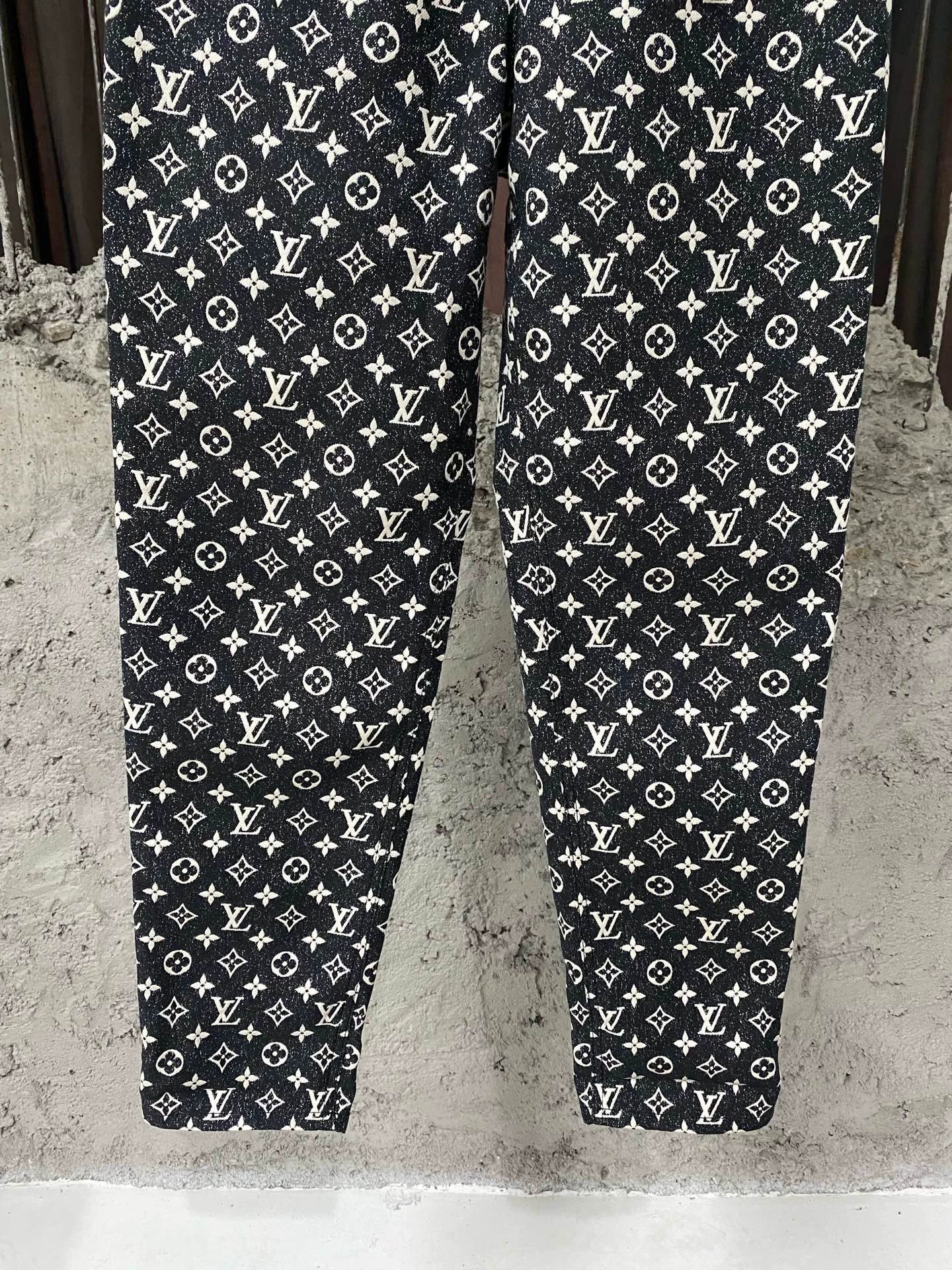 Louis Vuitton Louis Vuitton Monogram Slim Fit Jeans - Size 36 - New Size 36" / US 14 / IT 50 - 4 Thumbnail