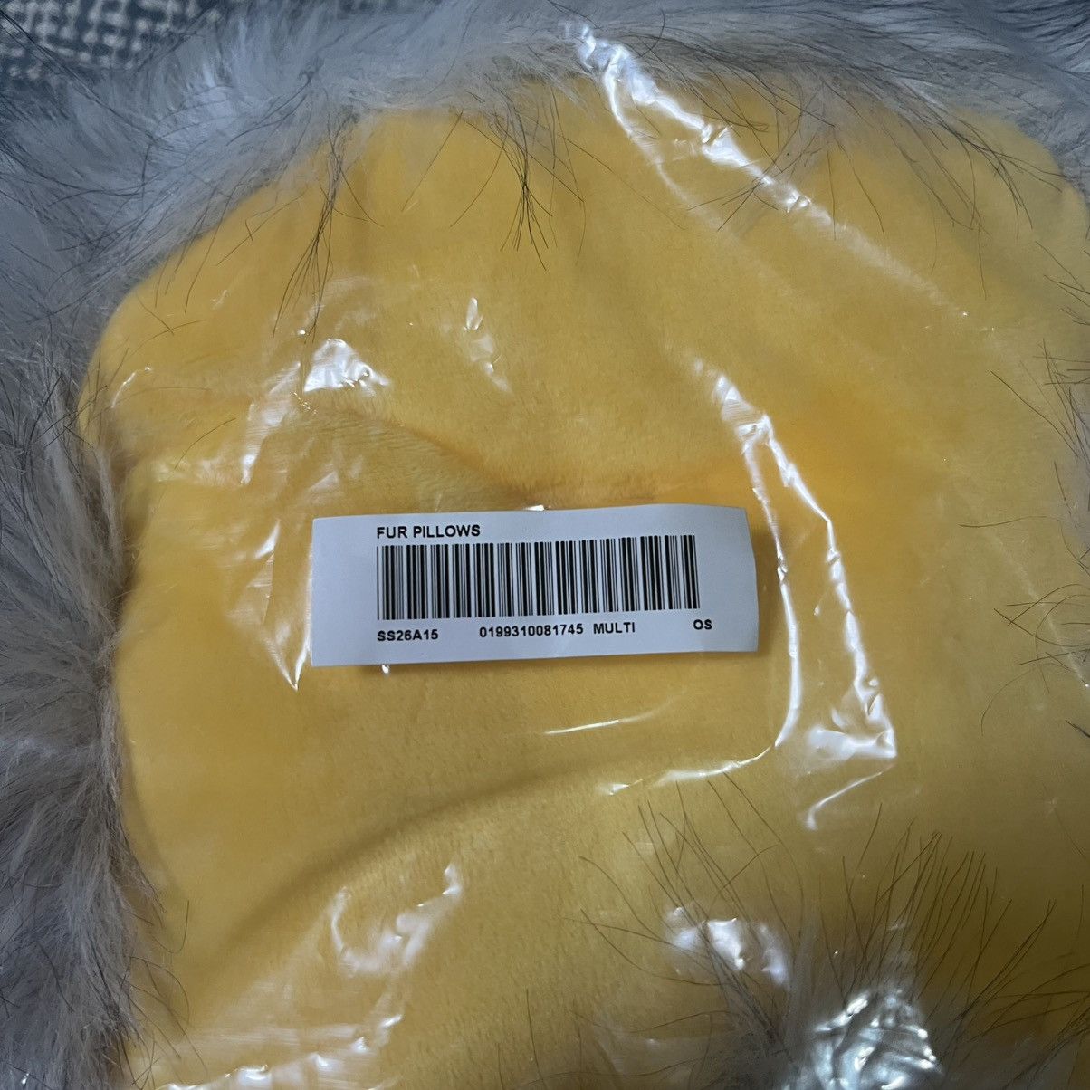 Supreme Supreme Faux Fur Pillow Size ONE SIZE - 9 Thumbnail
