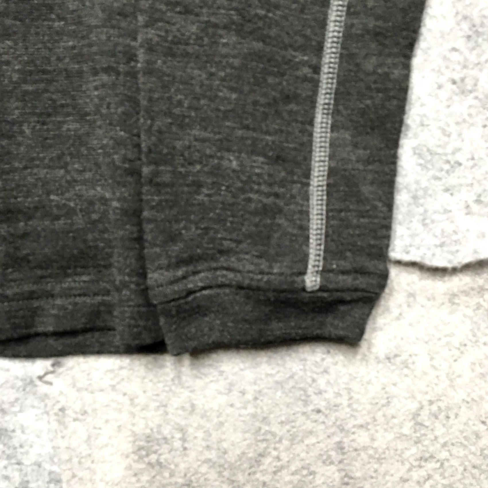 Layer 8 Kuhl Shirt Mens M Gray Merino Wool 1/4 Zip Long Sleeve Hiking Base Layer Size US M / EU 48-50 / 2 - 2 Thumbnail