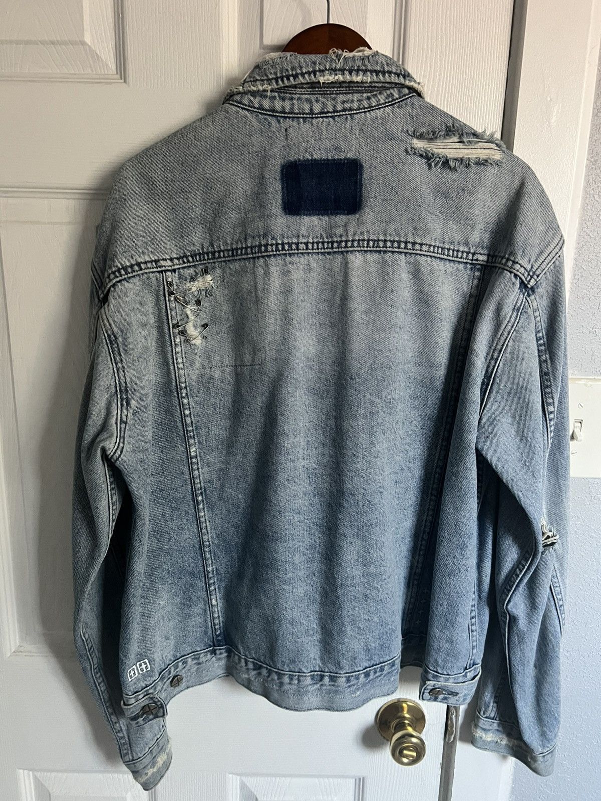 Ksubi Pins Punk Distressed Denim Jacket Size US M / EU 48-50 / 2 - 2 Thumbnail