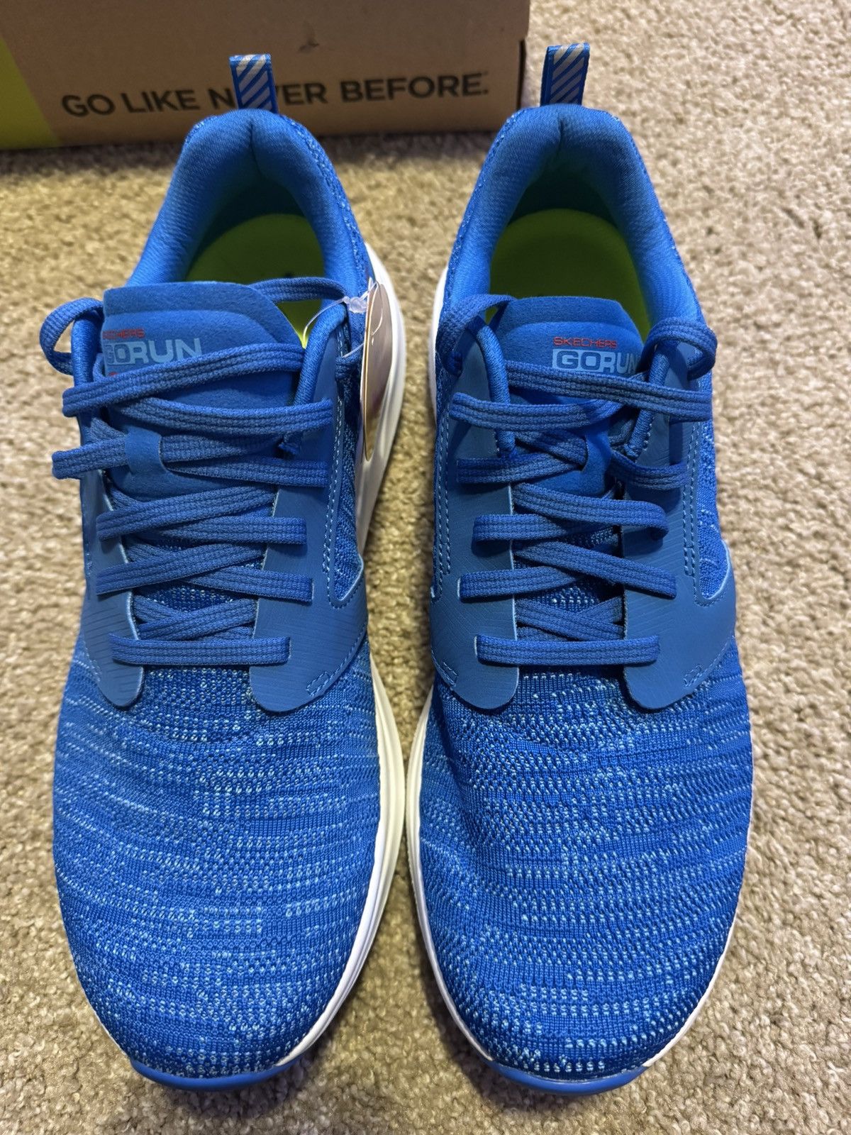 SKECHERS Skechers Performance Ultra Flight Go Run 7 Size US 10 / EU 43 - 2 Thumbnail
