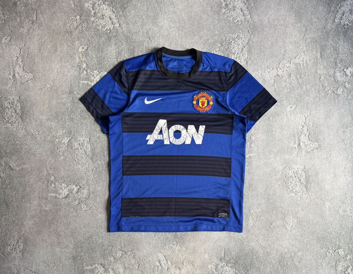 Nike Nike M Manchester United soccer jersey shirt tee football ⚽️ Size US M / EU 48-50 / 2 - 7 Thumbnail