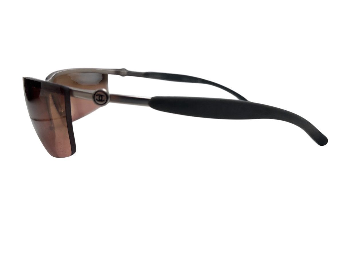 Chanel Vintage Rimless Shield Sunglasess 4008 Size ONE SIZE - 8 Thumbnail