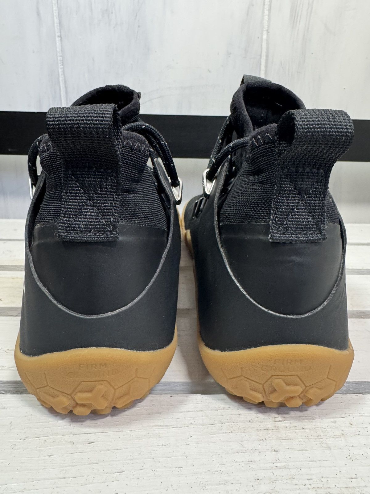 Vivobarefoot VivoBarefoot Black THERMAL Magna Trail FG Women's Size 37/7 Size US 7 / IT 37 - 9 Thumbnail
